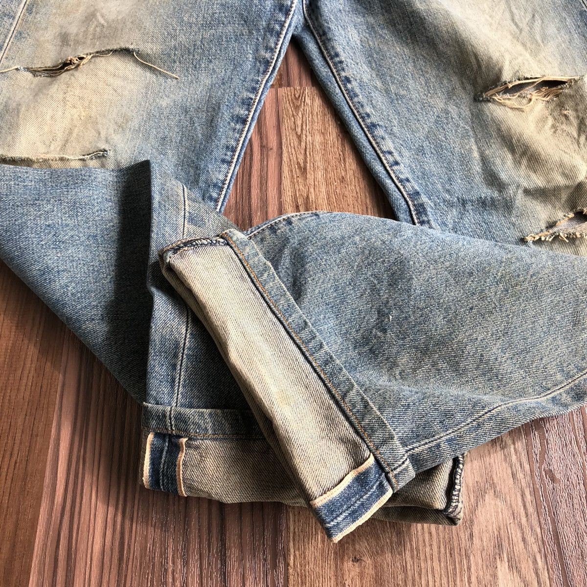 Levi's × Vintage Vintage 90’s Levis 502 Big E Distressed Selvedge Jeans Size US 32 / EU 48 - 2 Thumbnail