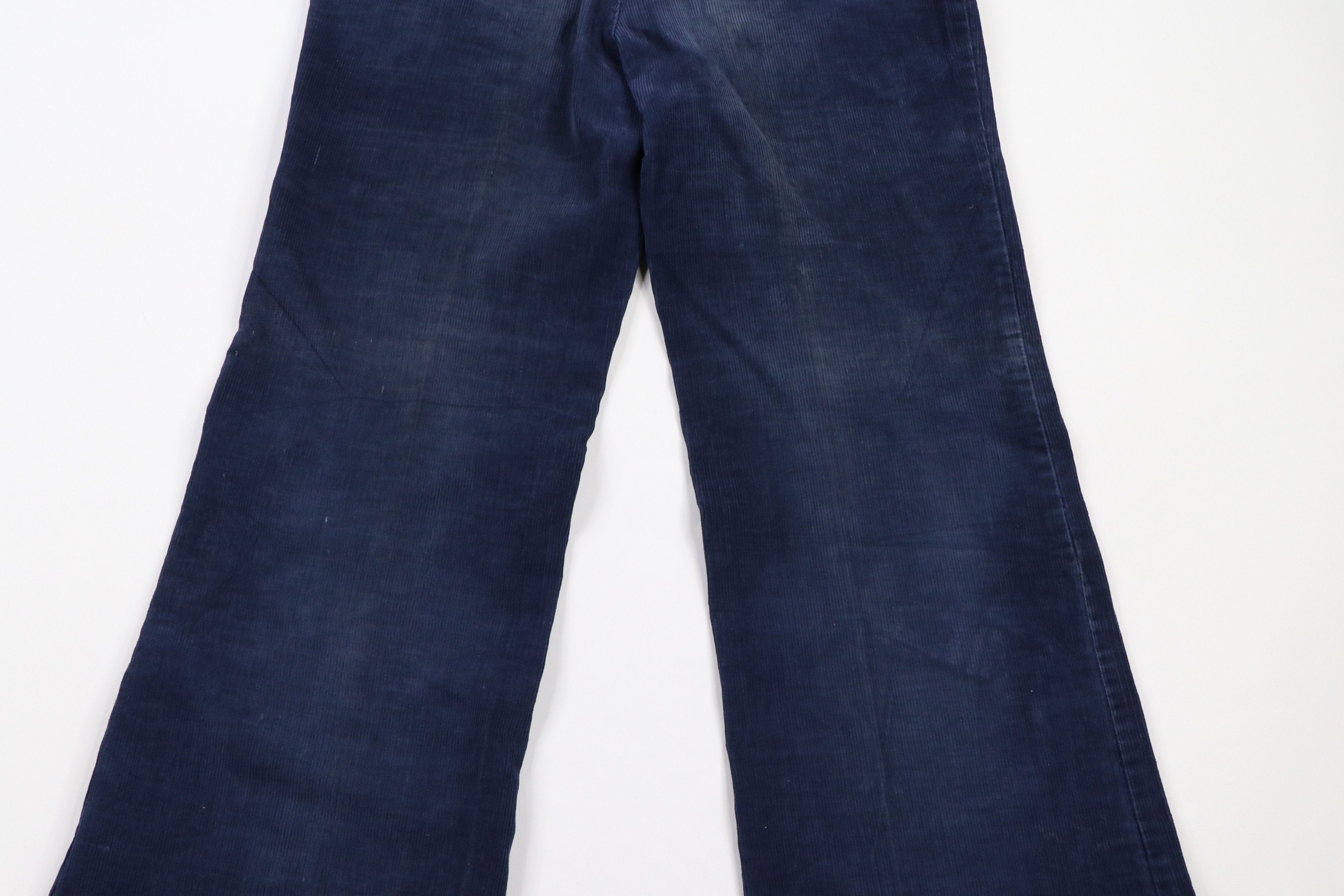 Vintage Vintage 70s Wide Leg Bell Bottom Corduroy Pants Navy USA Size US 30 / EU 46 - 10 Thumbnail