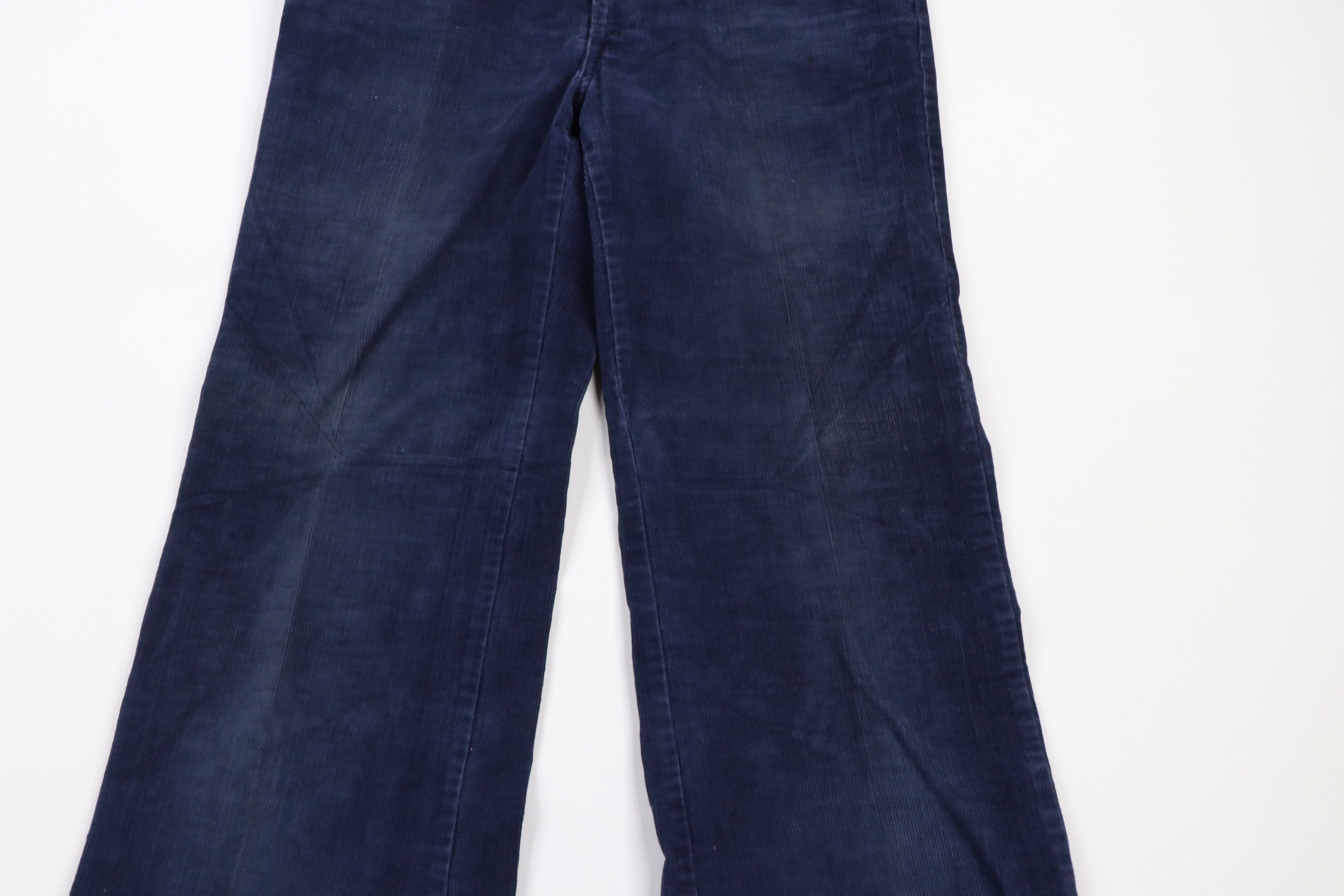 Vintage Vintage 70s Wide Leg Bell Bottom Corduroy Pants Navy USA Size US 30 / EU 46 - 3 Thumbnail