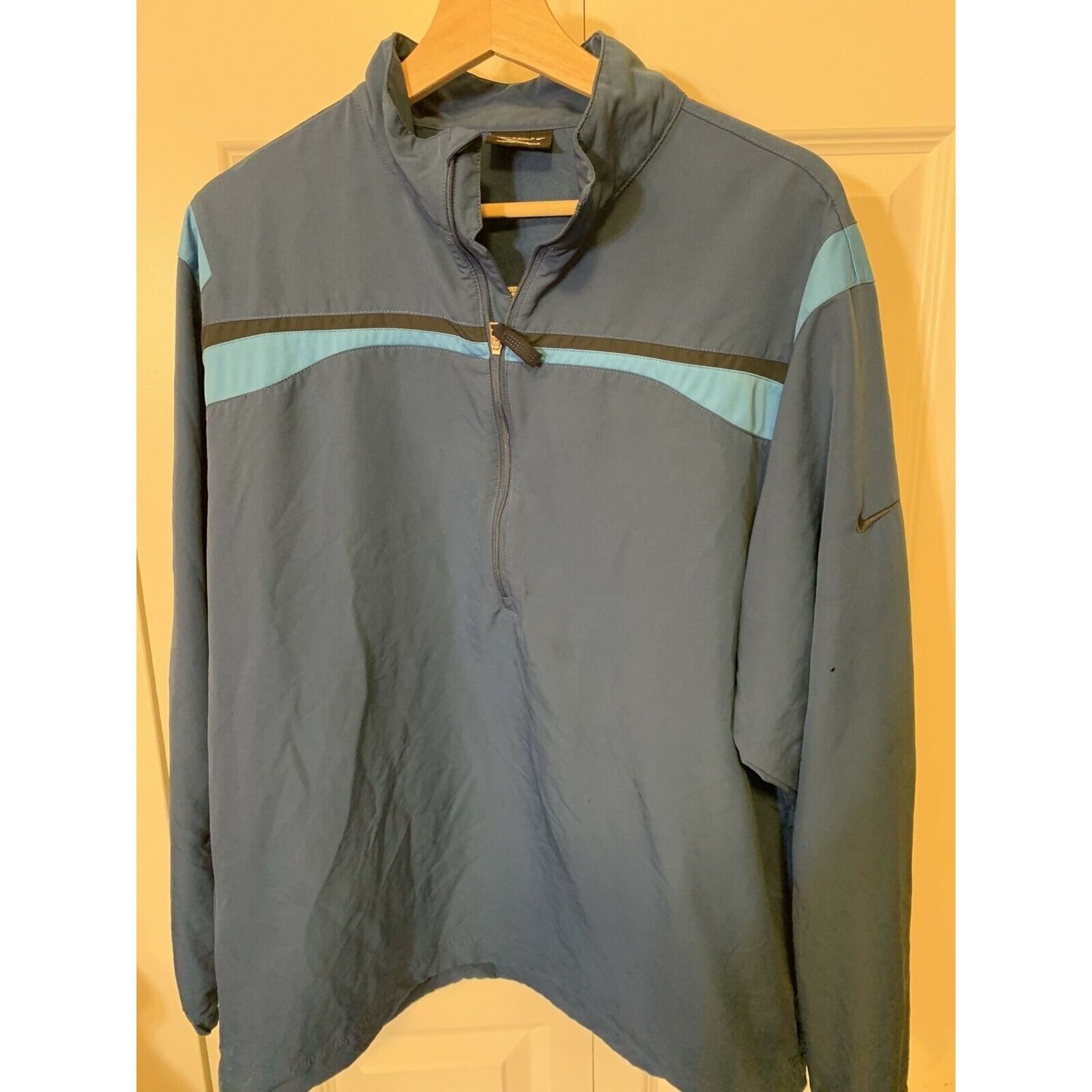 Nike NIKE GOLF WINDBREAKER JACKET Men’s Sz LARGE Blue 1/2 Zip Size US L / EU 52-54 / 3 - 1 Thumbnail