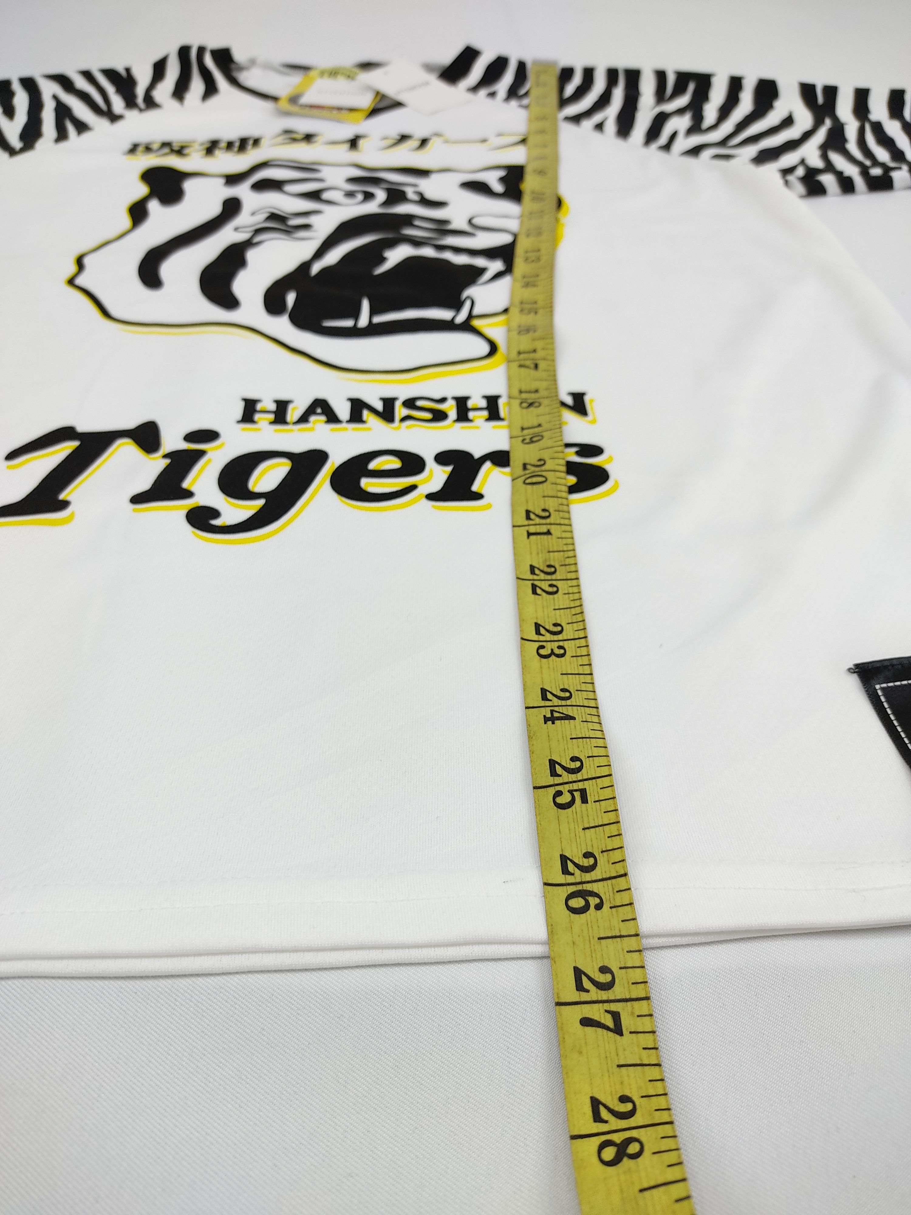 Japanese Brand Hanshin Tigers Camouflage Sleeve Jersey New With Tag Size US M / EU 48-50 / 2 - 9 Thumbnail