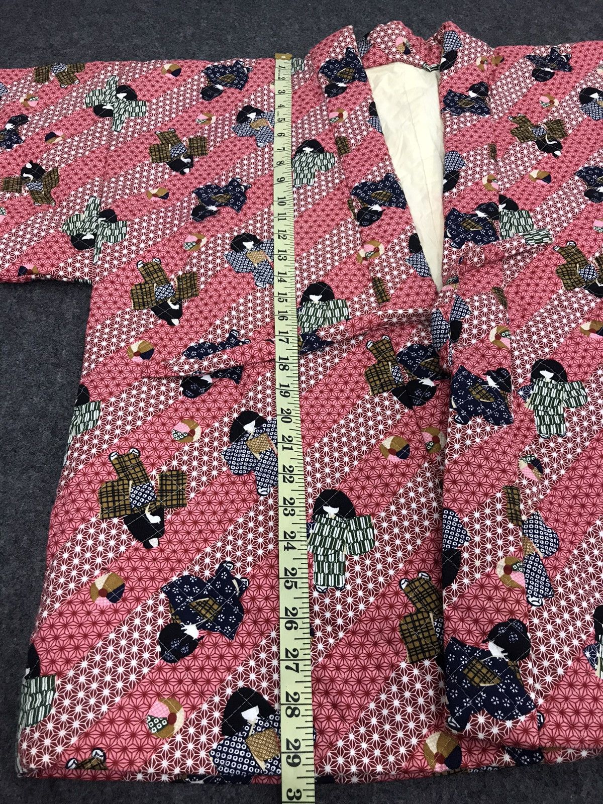 Japanese Brand Padded Kimono Noragi Hanten Haori Uppawari H947 Geisha Size US L / EU 52-54 / 3 - 5 Thumbnail