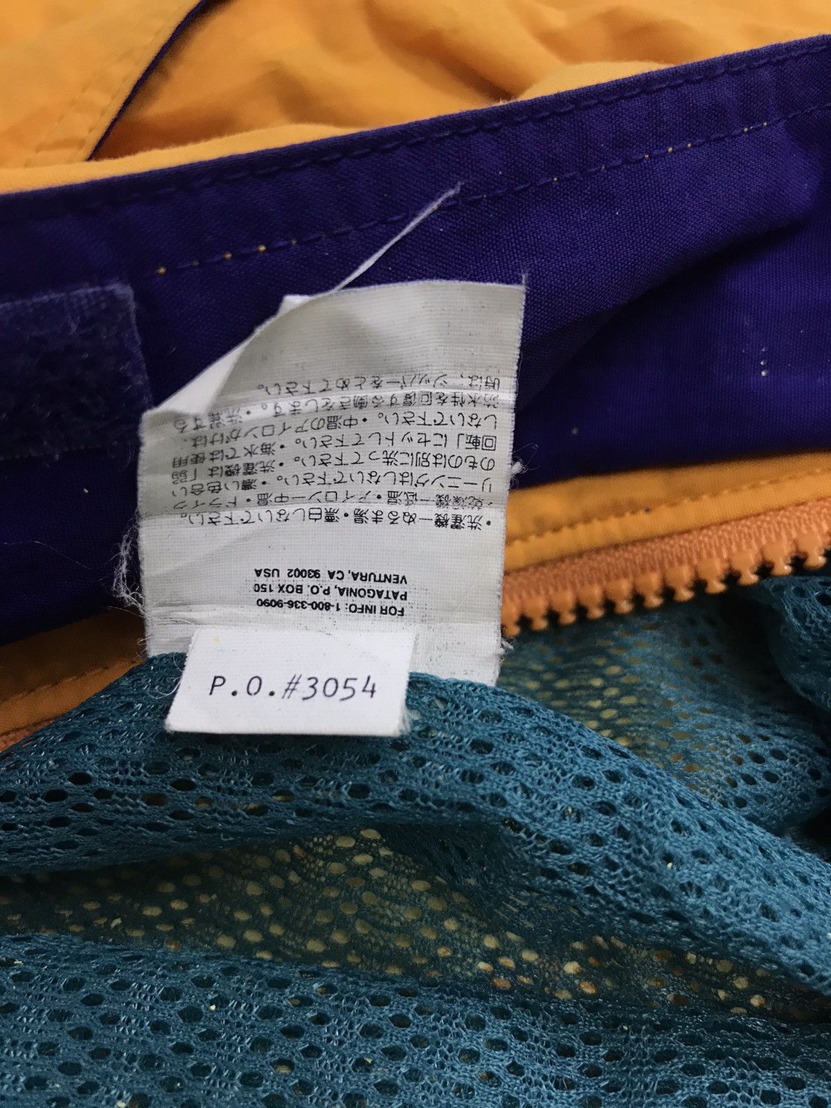 Patagonia Patagonia Windbreaker Hoodie Jacket Hiking Outdoor Size US L / EU 52-54 / 3 - 6 Thumbnail