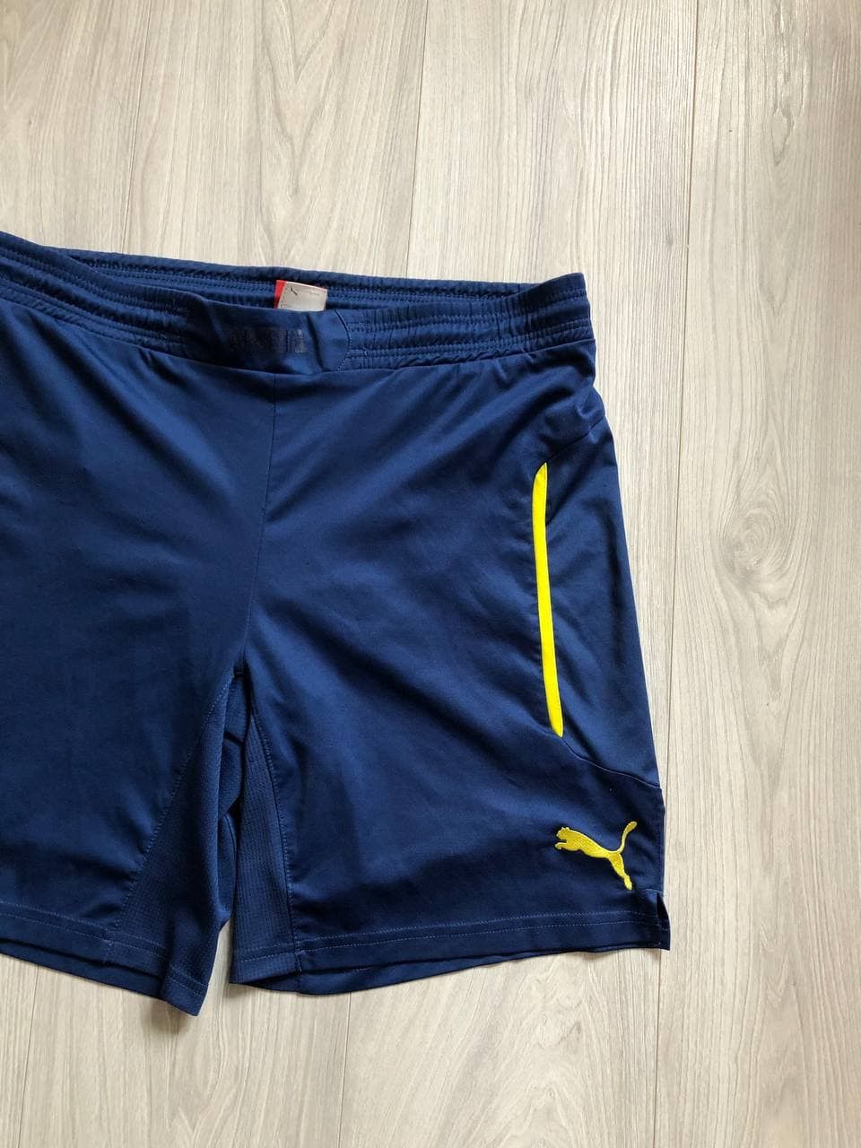 Puma Arsenal London Football Soccer Training Shorts Puma Size US 30 / EU 46 - 2 Thumbnail