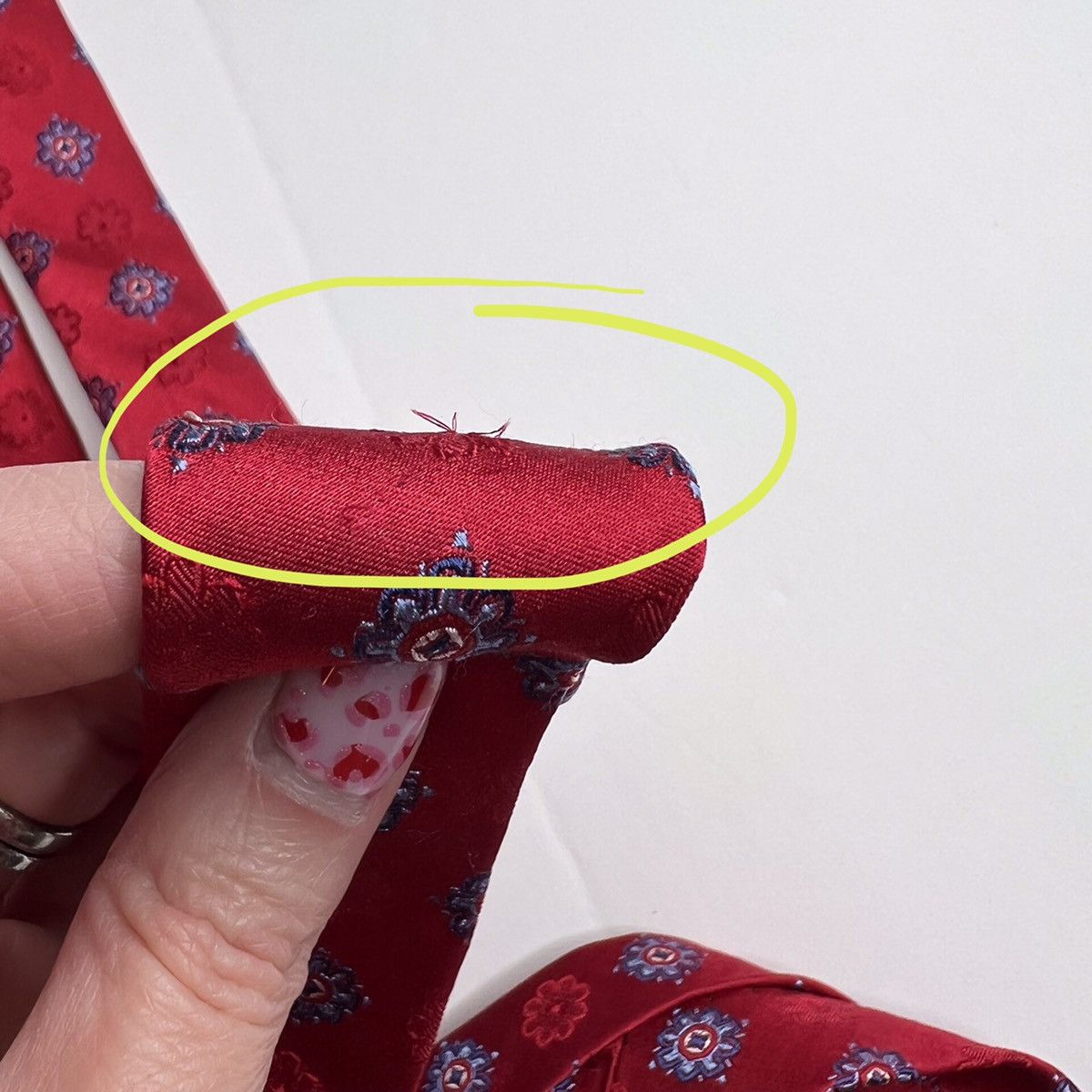 Firenze 3 Assorted Medallion Red Silk Ties Size ONE SIZE - 11 Thumbnail