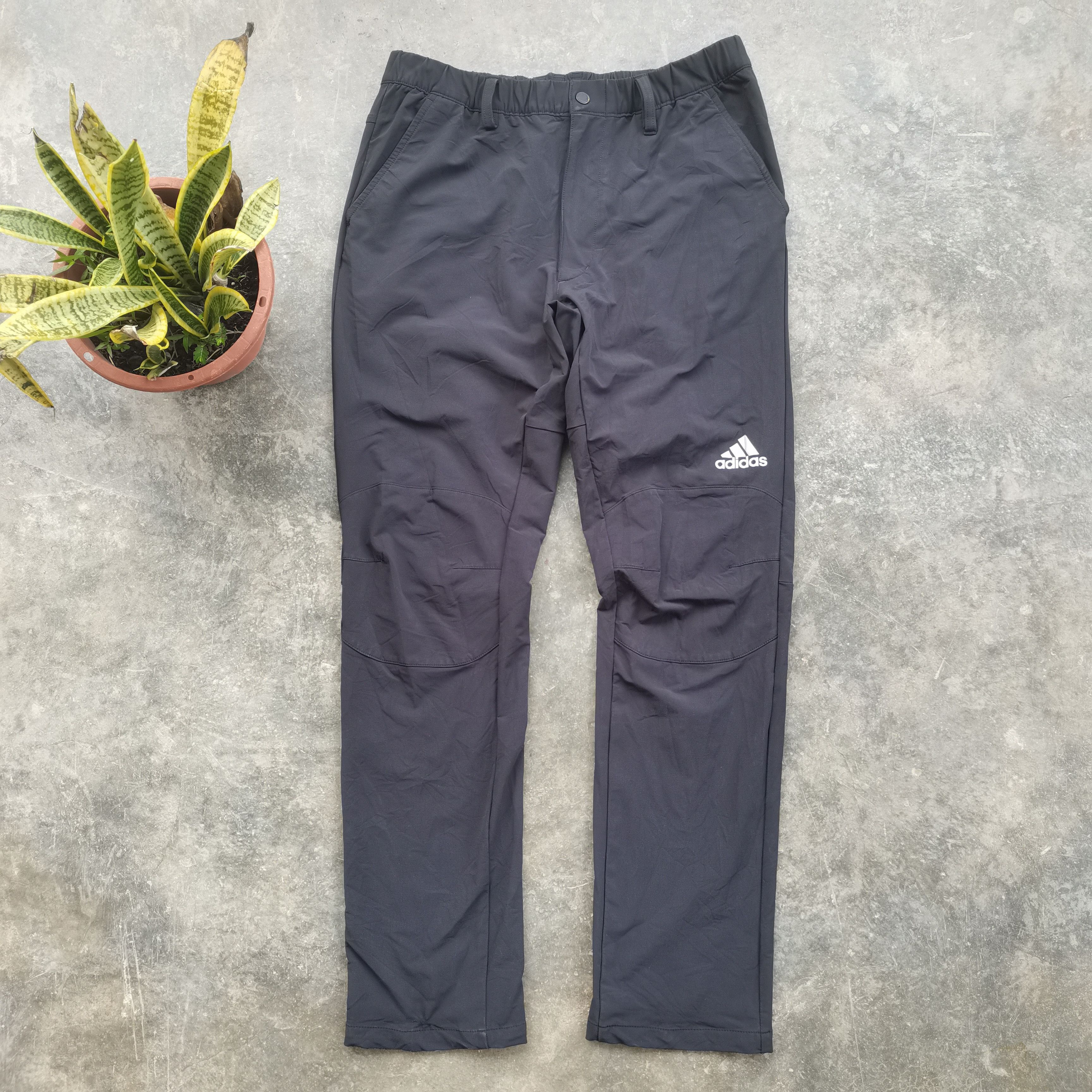 Adidas Offer🔥 Vintage ADIDAS Black Joggers Pants Size US 33 - 1 Thumbnail