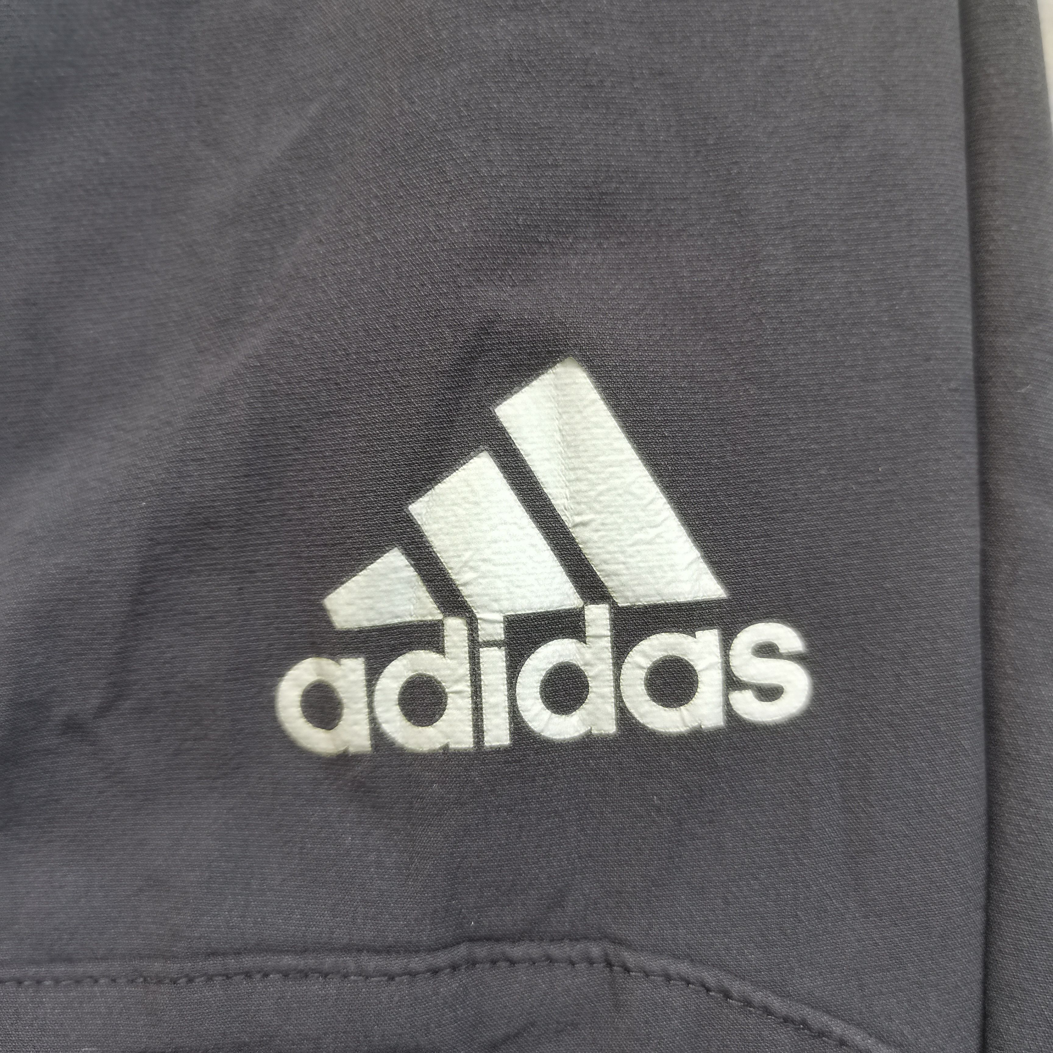 Adidas Offer🔥 Vintage ADIDAS Black Joggers Pants Size US 33 - 9 Thumbnail