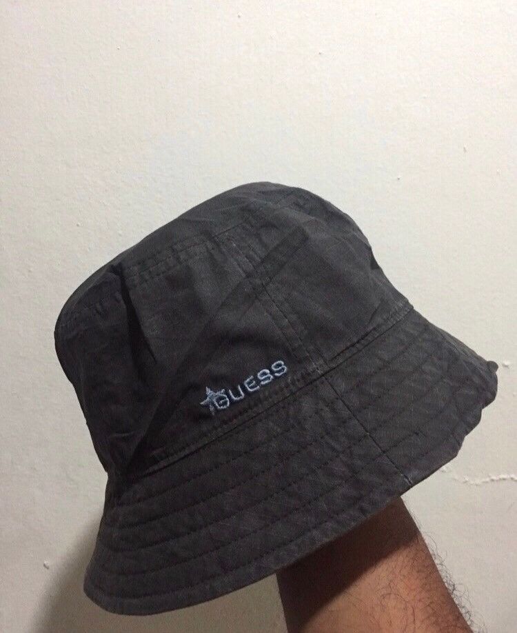 Guess VTG Guess Bucket Hat Size ONE SIZE - 2 Thumbnail