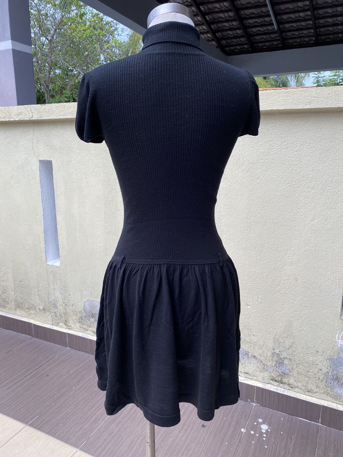 Burberry black mini dress Size M / US 6-8 / IT 42-44 - 7 Thumbnail