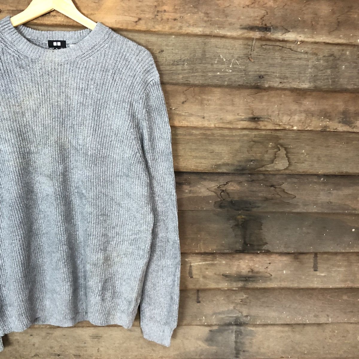 Vintage Uniqlo Japan faded plain sweatshirt Knitwear #164B Size US L / EU 52-54 / 3 - 5 Thumbnail
