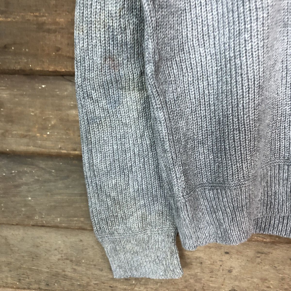 Vintage Uniqlo Japan faded plain sweatshirt Knitwear #164B Size US L / EU 52-54 / 3 - 6 Thumbnail