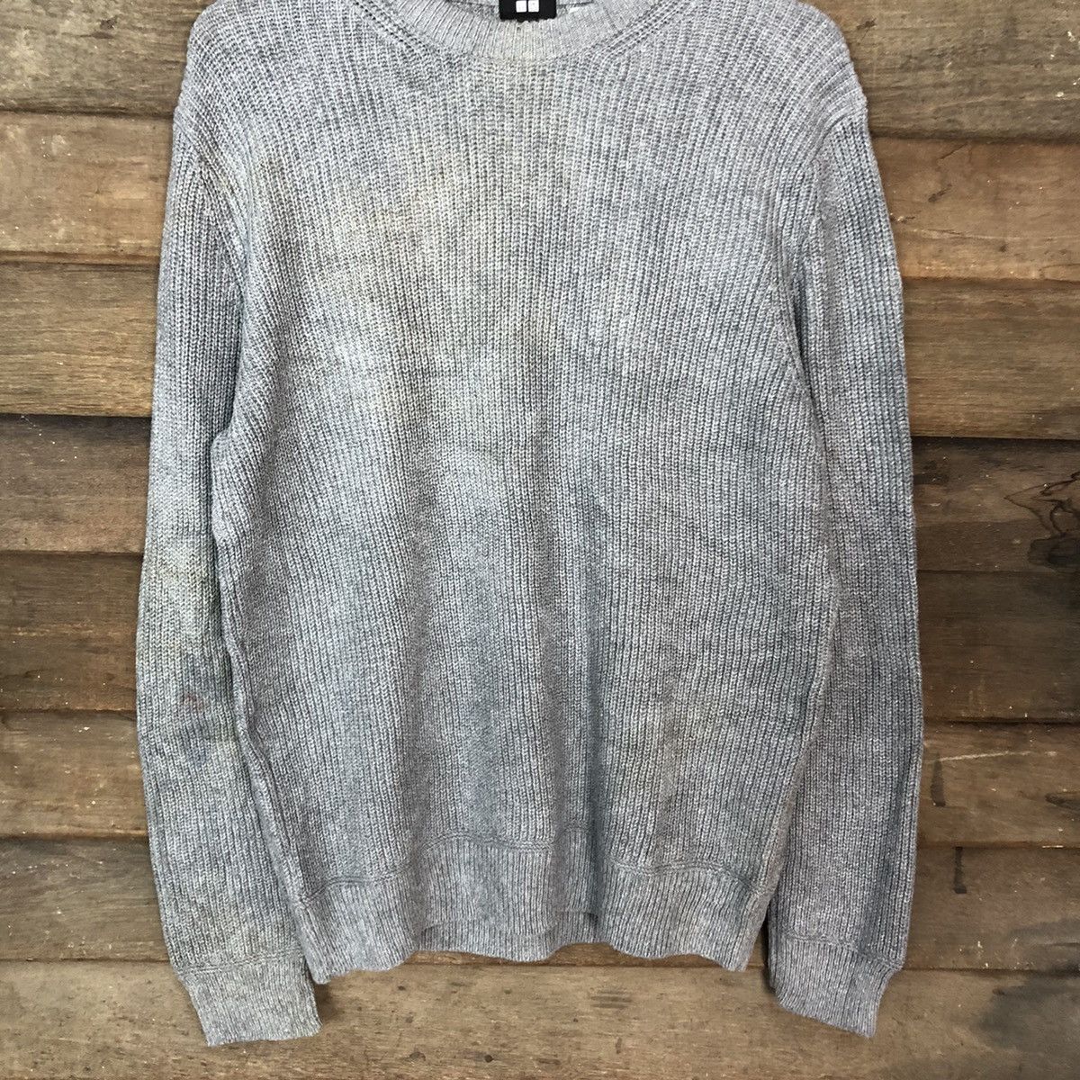 Vintage Uniqlo Japan faded plain sweatshirt Knitwear #164B Size US L / EU 52-54 / 3 - 8 Thumbnail