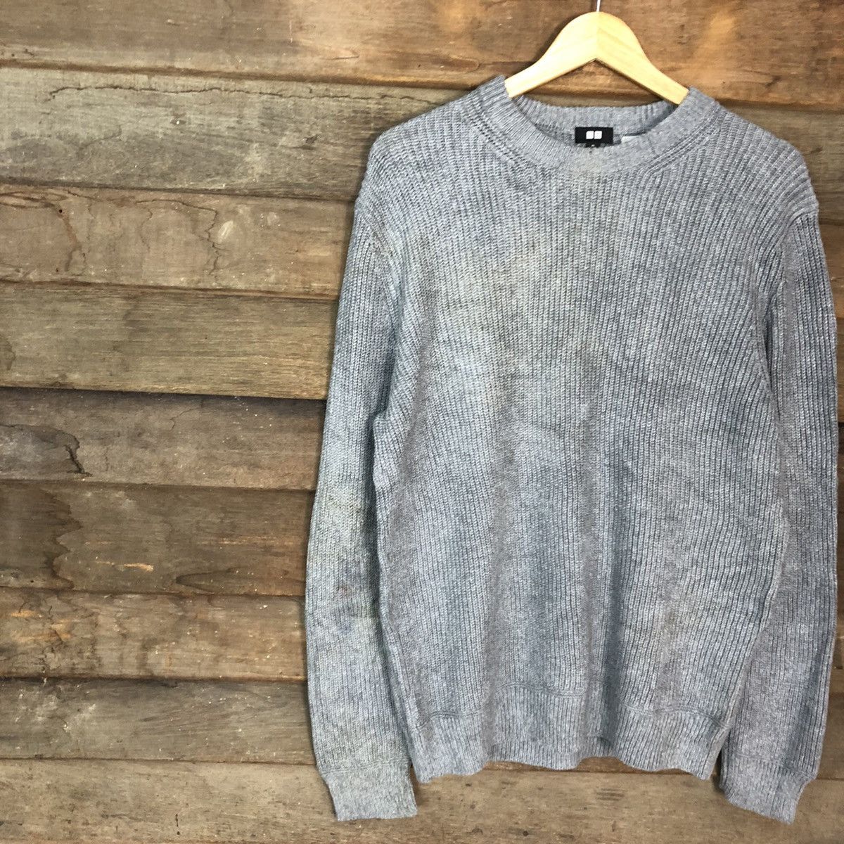 Vintage Uniqlo Japan faded plain sweatshirt Knitwear #164B Size US L / EU 52-54 / 3 - 7 Thumbnail