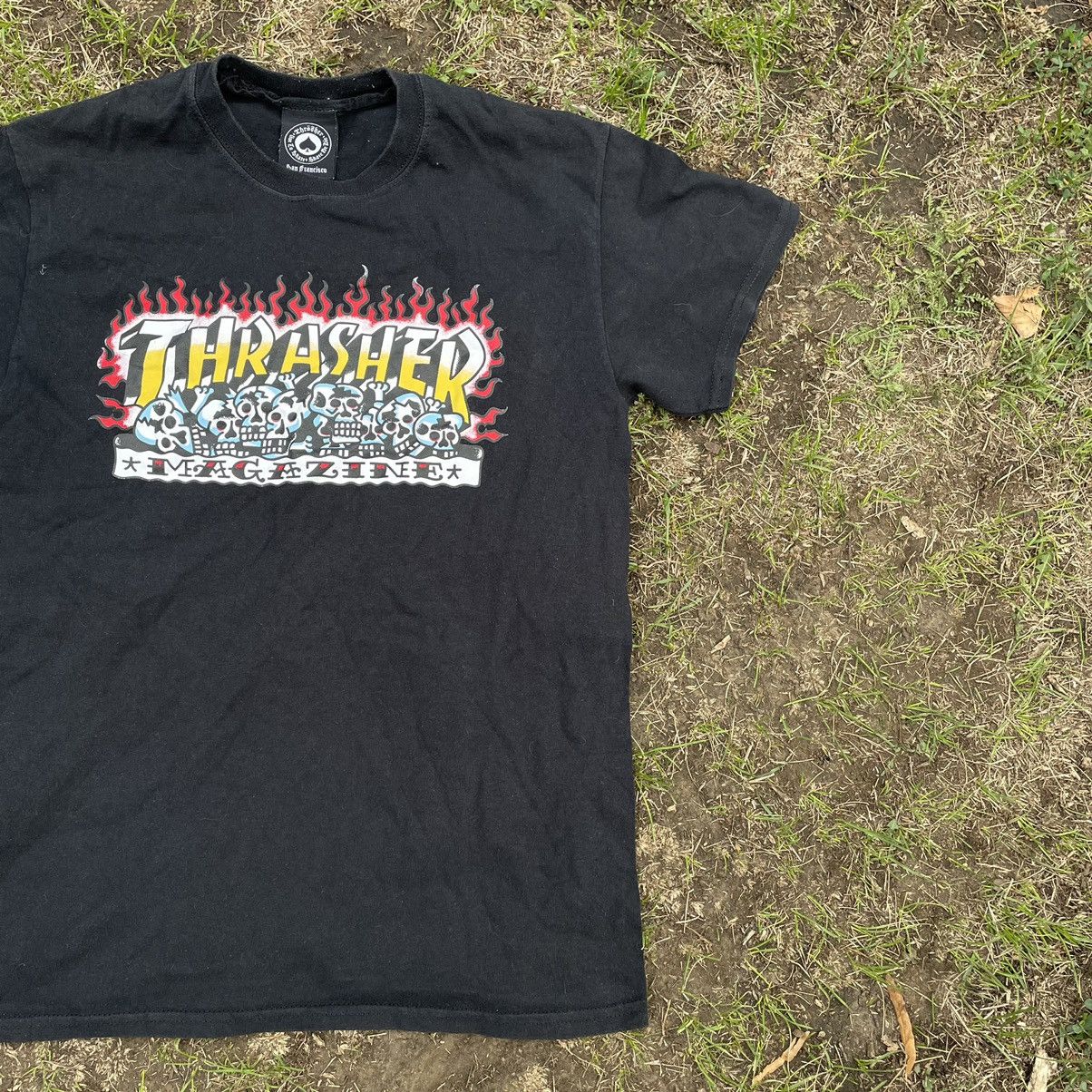 Vintage Vintage Y2K Thrasher Sun Faded Graphic Tee Skate Small Baggy Size US S / EU 44-46 / 1 - 3 Thumbnail