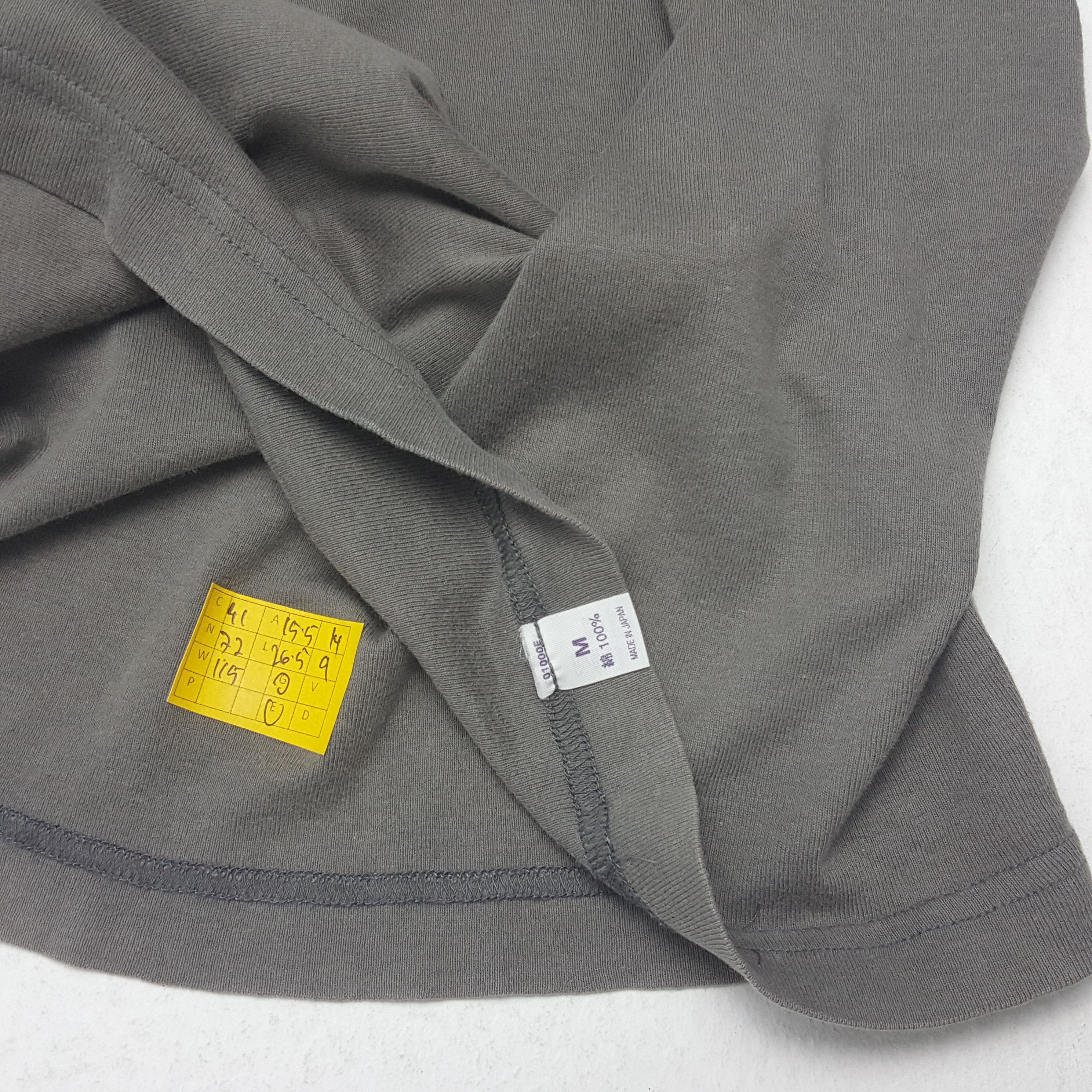 Helmut Lang × Japanese Brand × Vintage Vintage HELMUT LANG Italian Brand T-Shirt Made Japan Size S / US 4 / IT 40 - 4 Thumbnail