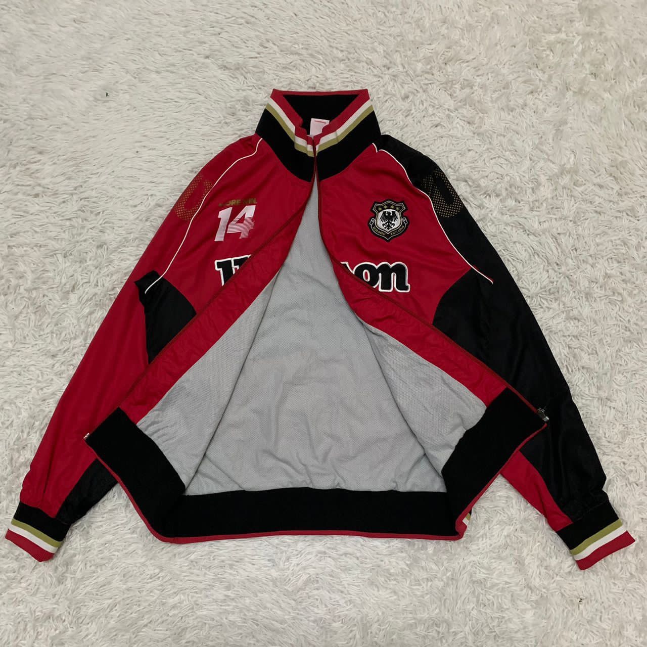 Japanese Brand Wilson big logo japan jacket Size US M / EU 48-50 / 2 - 3 Thumbnail