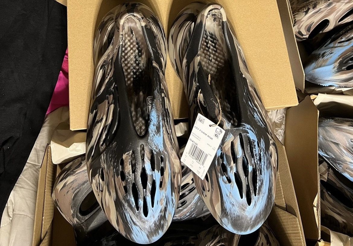 Adidas × Kanye West Yeezy foam runner mx brown blue Size US 11 / EU 44 - 4 Thumbnail