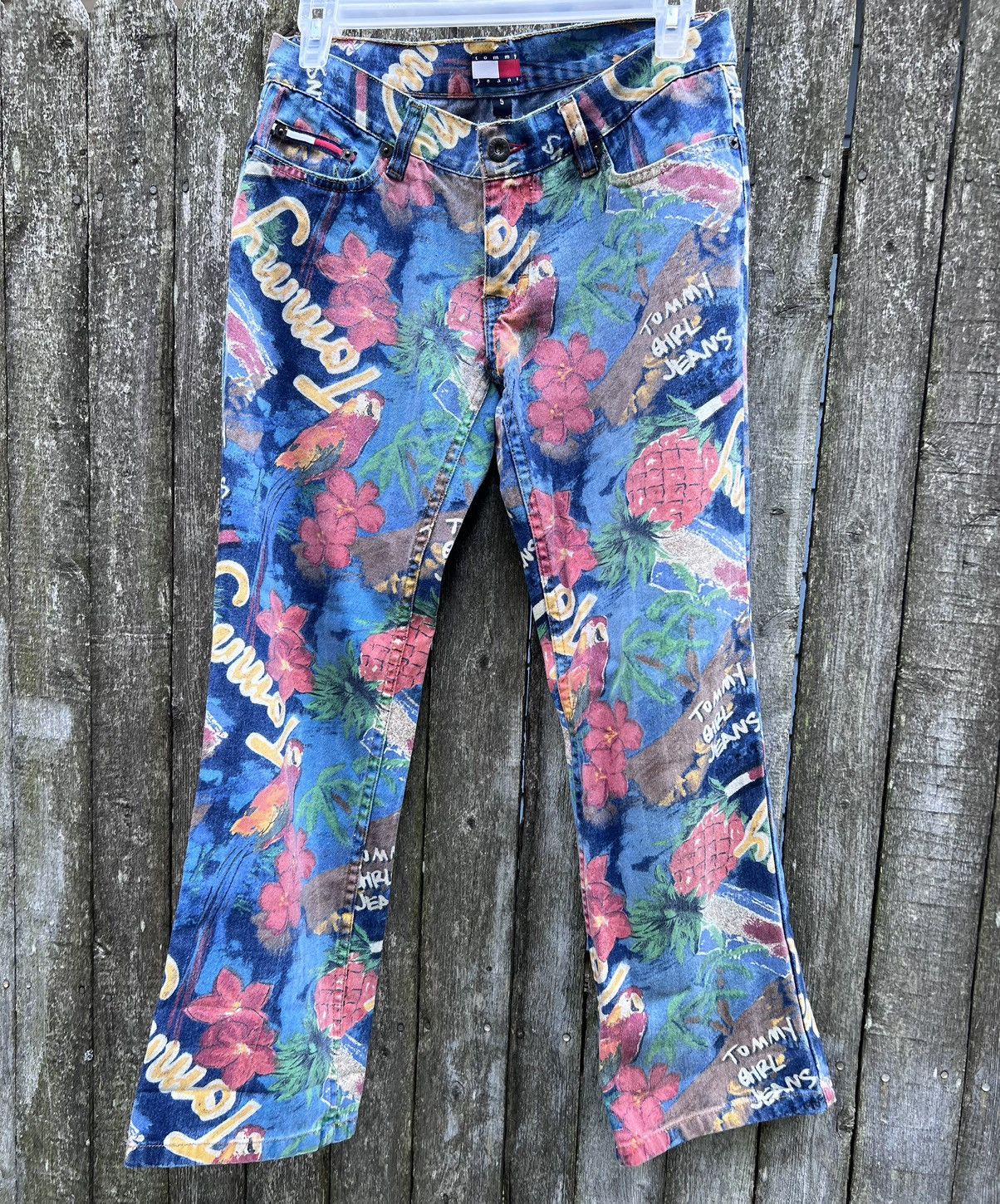 Rare Vintage Tommy Hilfiger All over print cropped Jeans 5
