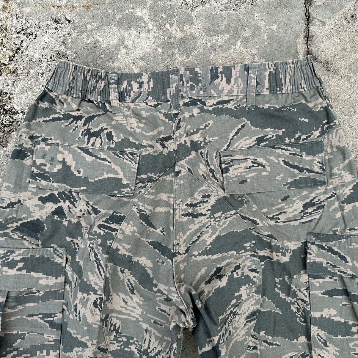 Vintage Vintage Military Camo Cargo Pants Size US 34 / EU 50 - 5 Thumbnail