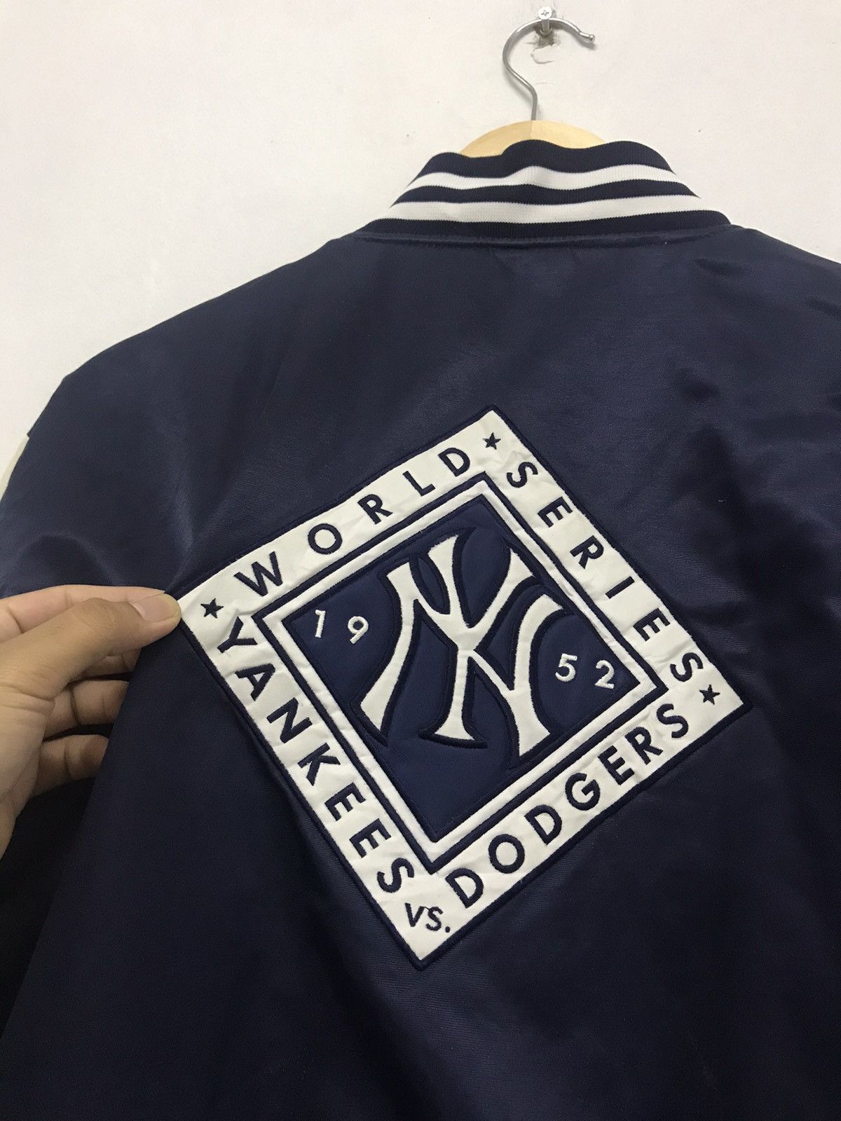 New York Yankees Vintage MLB Yankees vs Dodgers Varsity Jacket Size US L / EU 52-54 / 3 - 10 Thumbnail
