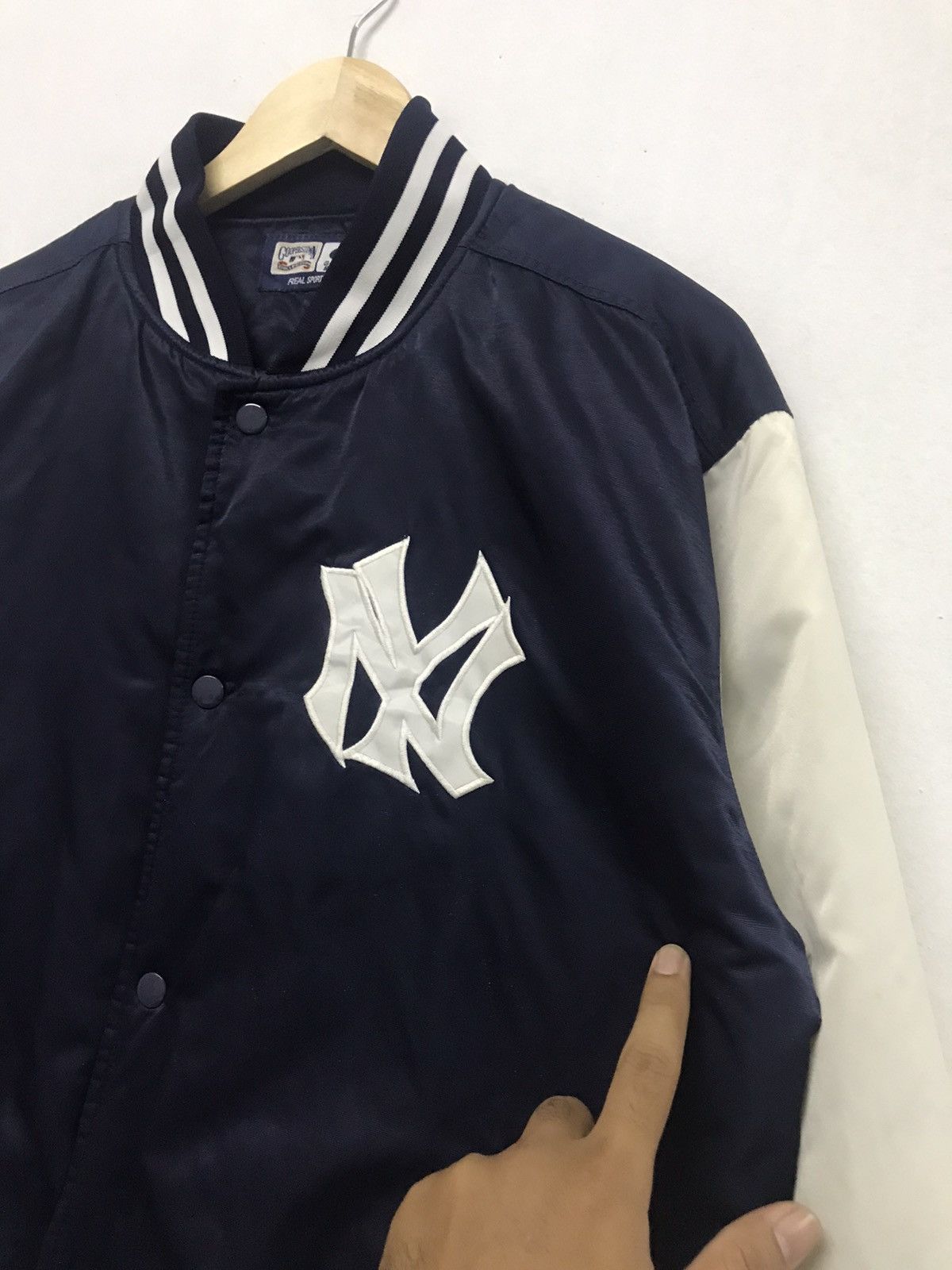 New York Yankees Vintage MLB Yankees vs Dodgers Varsity Jacket Size US L / EU 52-54 / 3 - 3 Thumbnail
