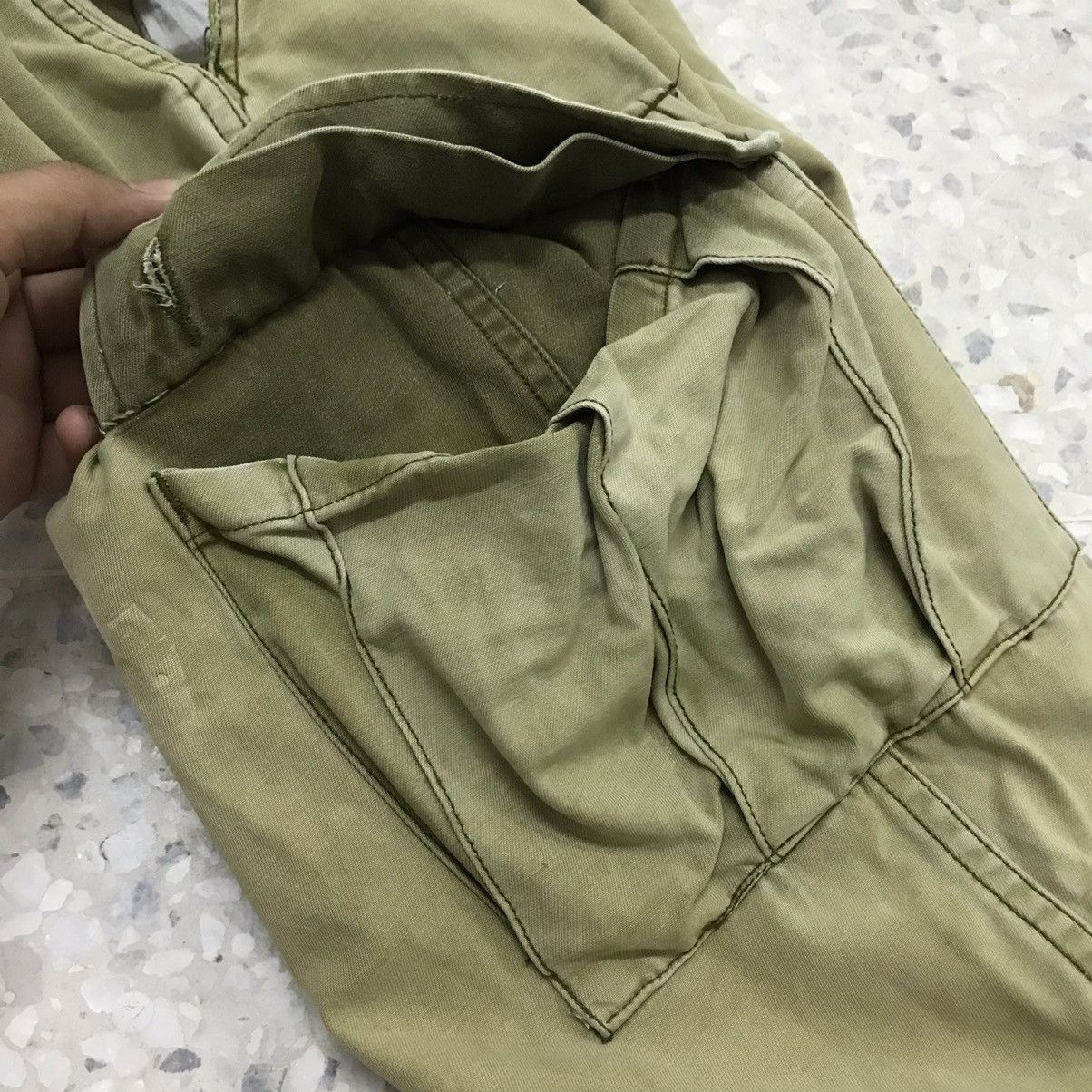 Vintage Vintage Unknown Military Loose Cut Cargo Pants Size US 32 / EU 48 - 14 Thumbnail
