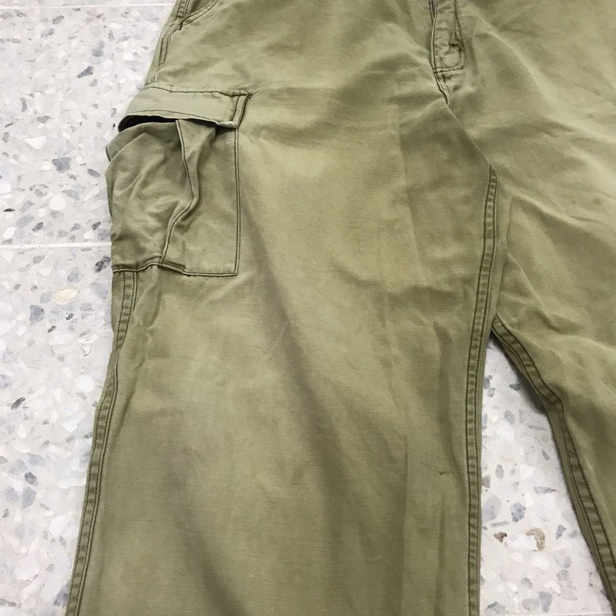 Vintage Vintage Unknown Military Loose Cut Cargo Pants Size US 32 / EU 48 - 8 Thumbnail