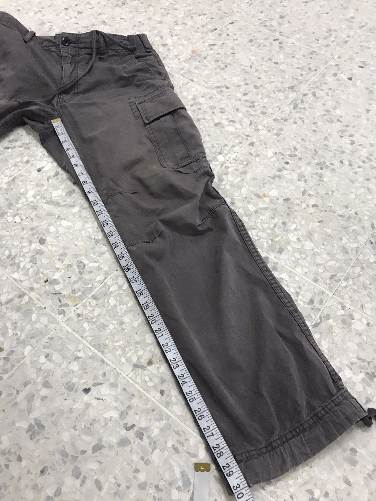 Japanese Brand Vintage Uniqlo Faded Colour Straight Cut Cargo Pants Size US 33 - 13 Thumbnail