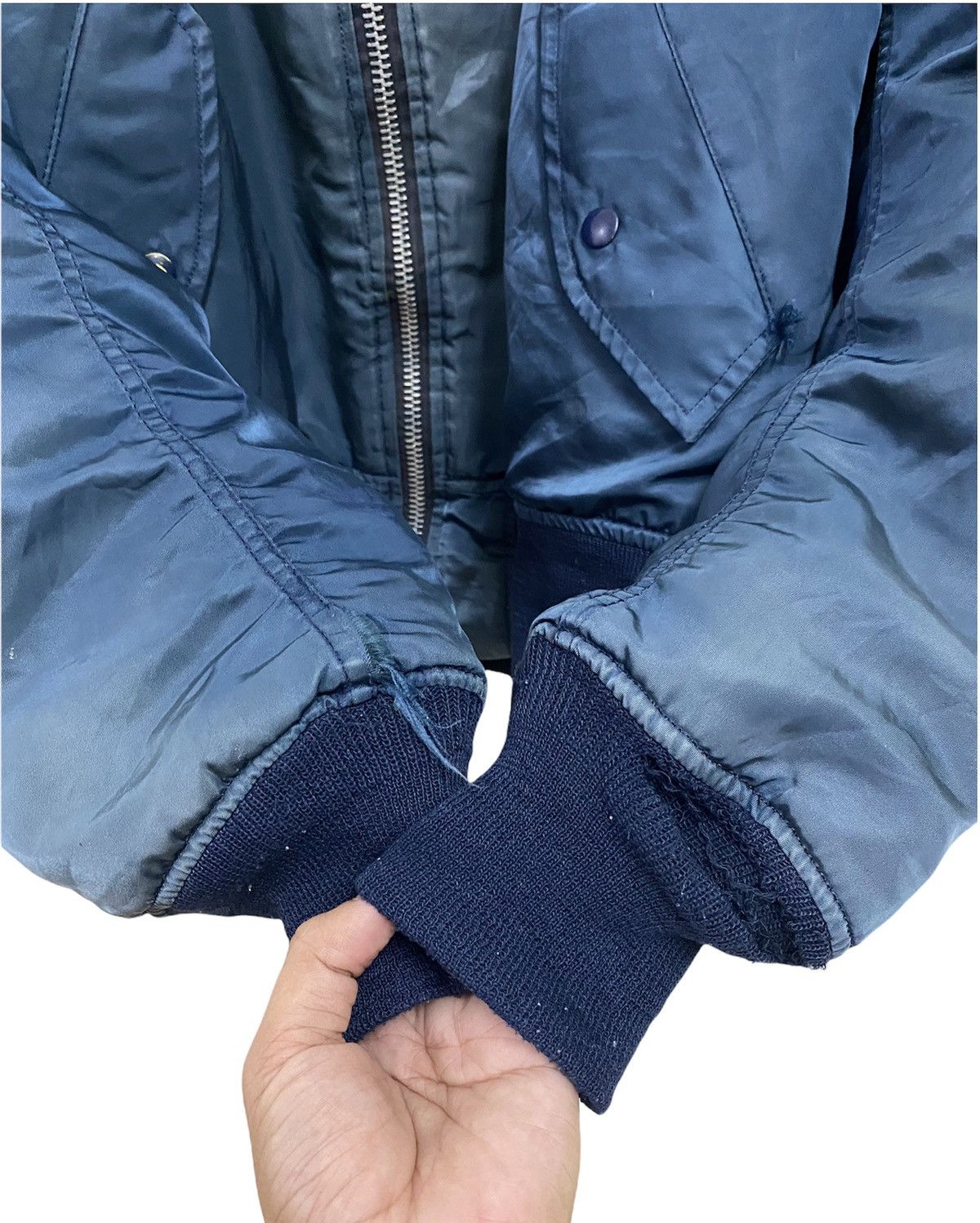 Alpha Industries × Vintage Vintage Alpha Industries MIL-J-827901 USAF Bomber Jacket Size US L / EU 52-54 / 3 - 4 Thumbnail