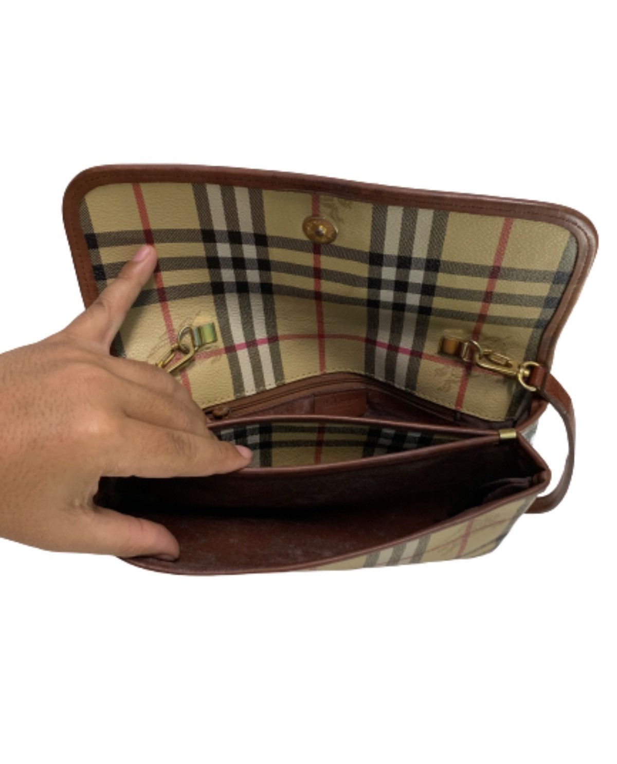Burberry × Vintage 🔥Authentic Burberry's Monogram Crossbody Sling Bag Size ONE SIZE - 14 Thumbnail
