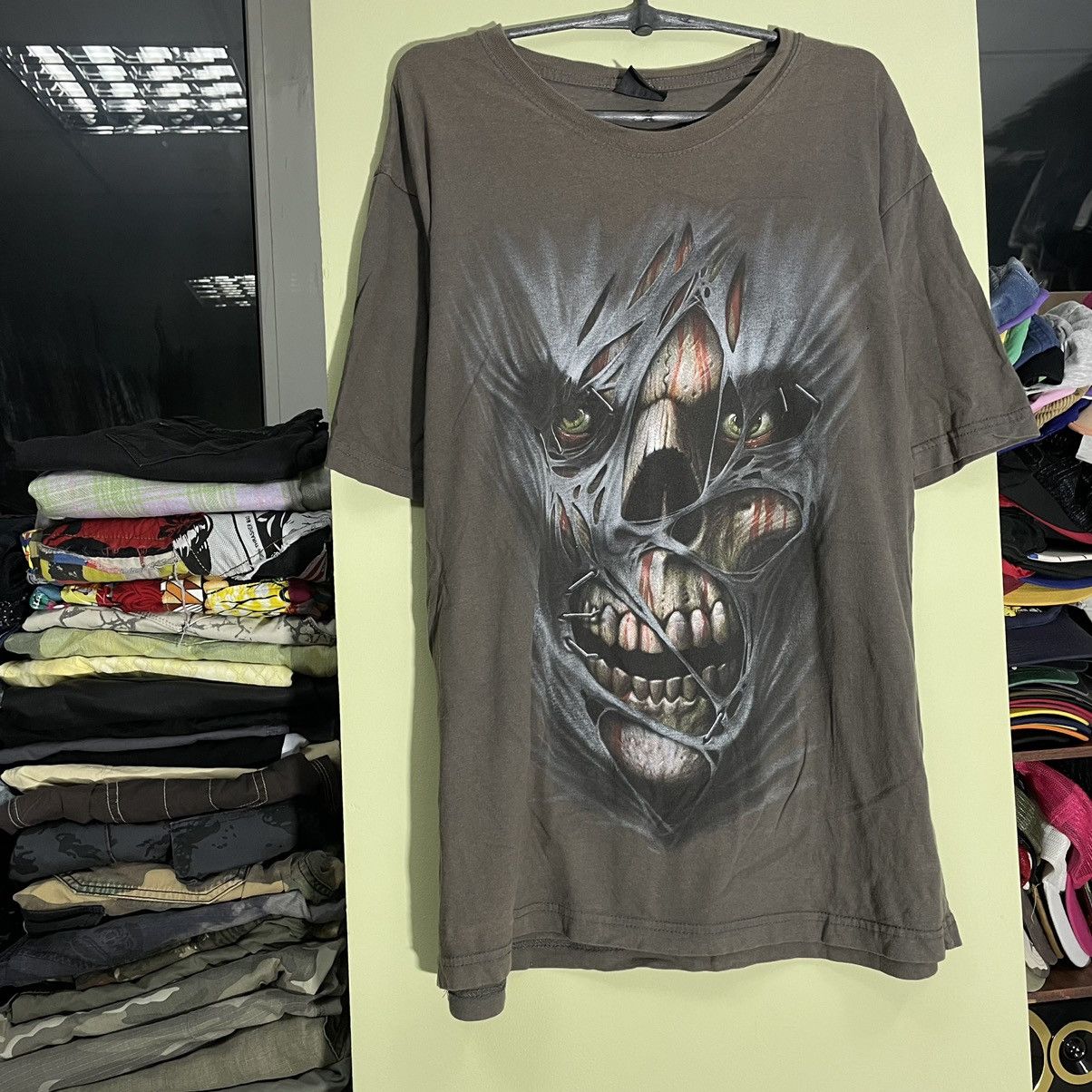Vintage Vintage Y2K Sun Faded Skull Graphic Tee Horror Punk Boxy XXL Size US XXL / EU 58 / 5 - 2 Thumbnail