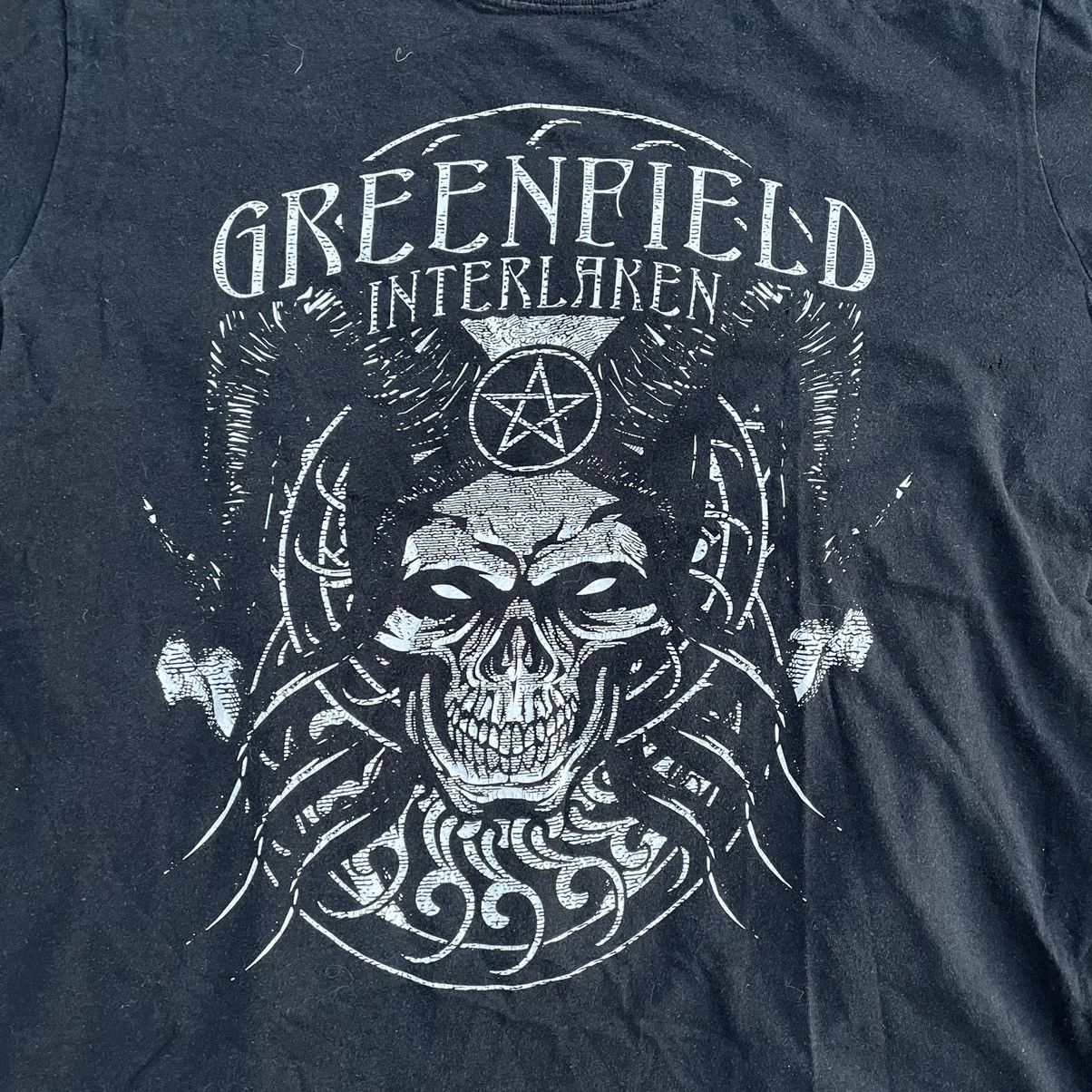 Vintage Vintage Y2K Graphic Tee Skull Grunge Streetwear Dark Boxy M Size US M / EU 48-50 / 2 - 4 Thumbnail