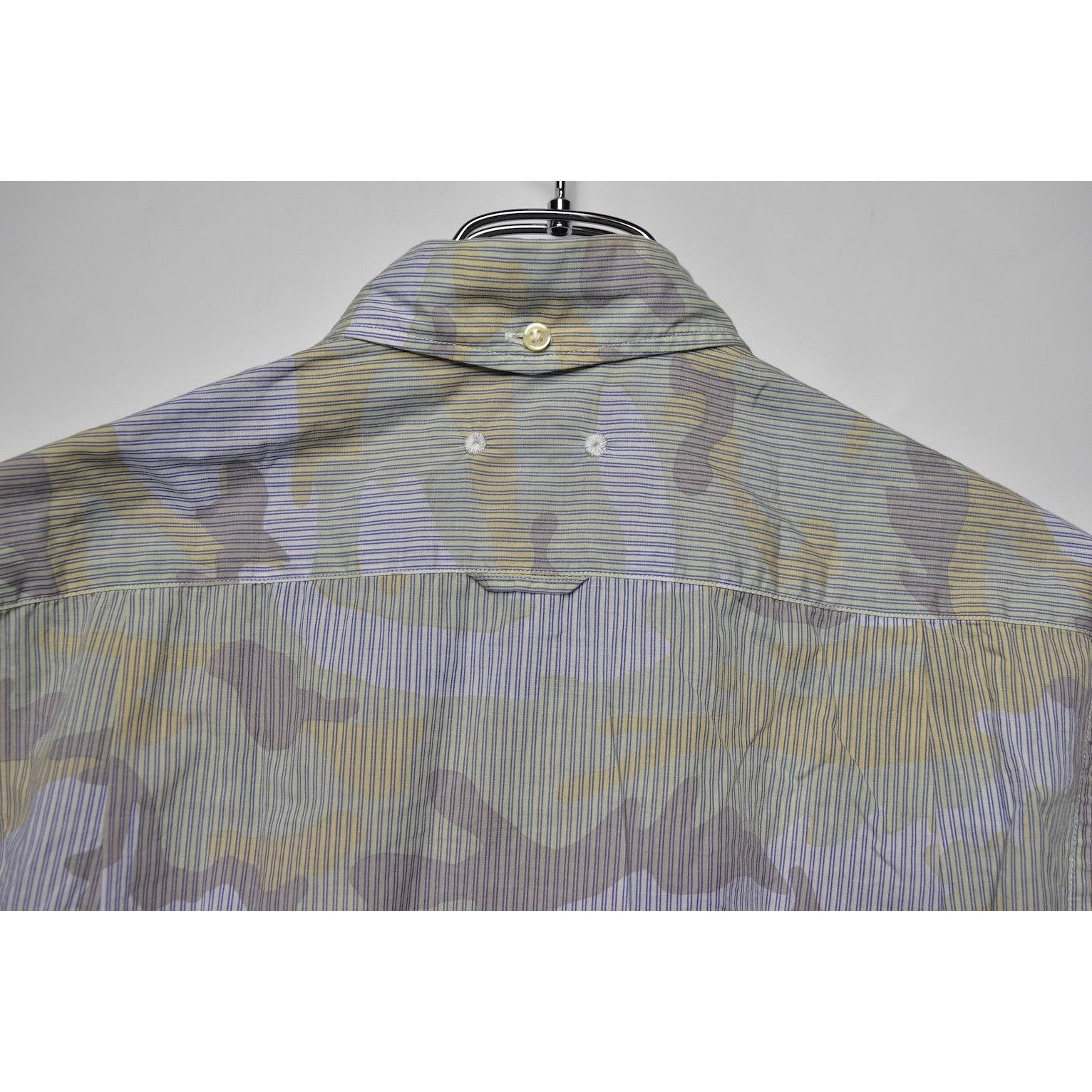 F.C.R.B × Sophnet. camo graphic shirt 28682 - 832 50 Size US XS / EU 42 / 0 - 9 Thumbnail