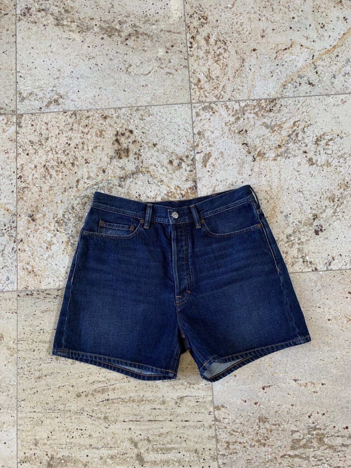 Acne Studios Canoe Shorts in Dark Blue Size US 32 / EU 48 - 2 Thumbnail