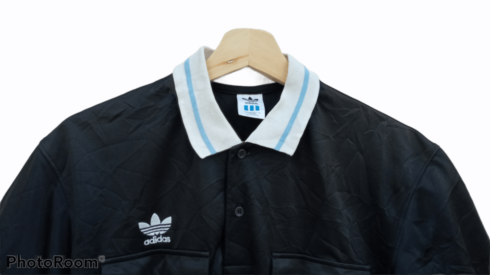 Adidas × Descente × Vintage 🔥🔥Vtg Adidas Descente 3 Stripe Embroidery Logo T-Shirt Size US M / EU 48-50 / 2 - 5 Thumbnail