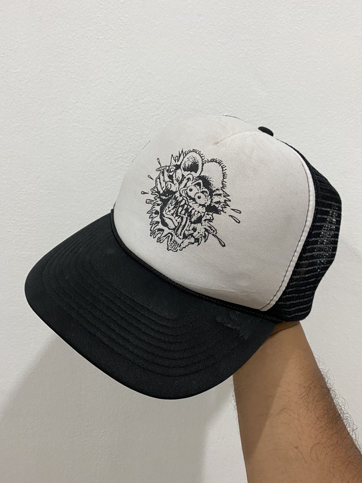 Other 🔥Vintage🔥 Big Daddy Ed Roth T Trucked Hat Size ONE SIZE - 1 Thumbnail
