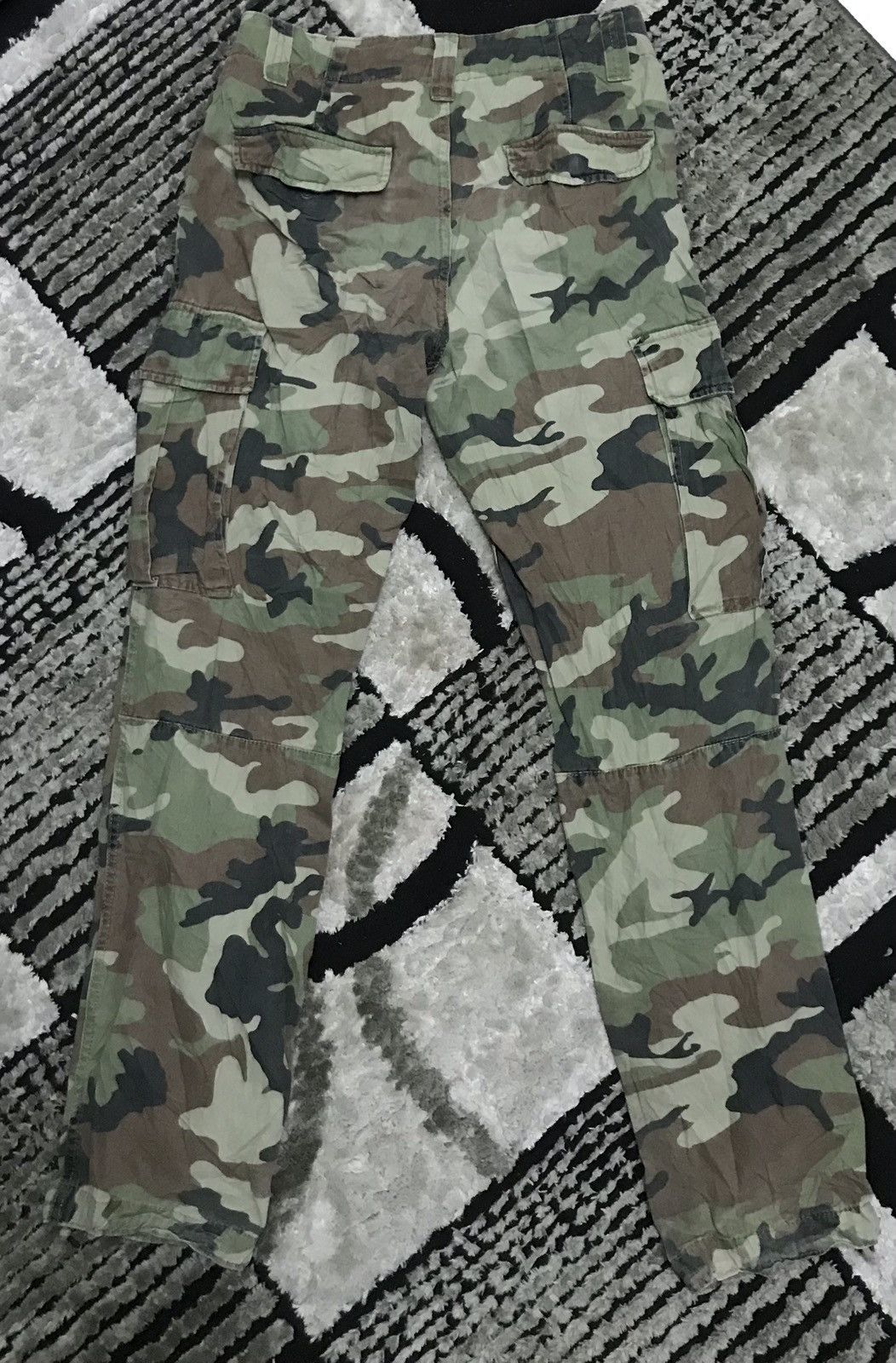 Other 29x29 army camouflage cargo pants Size US 29 - 5 Thumbnail