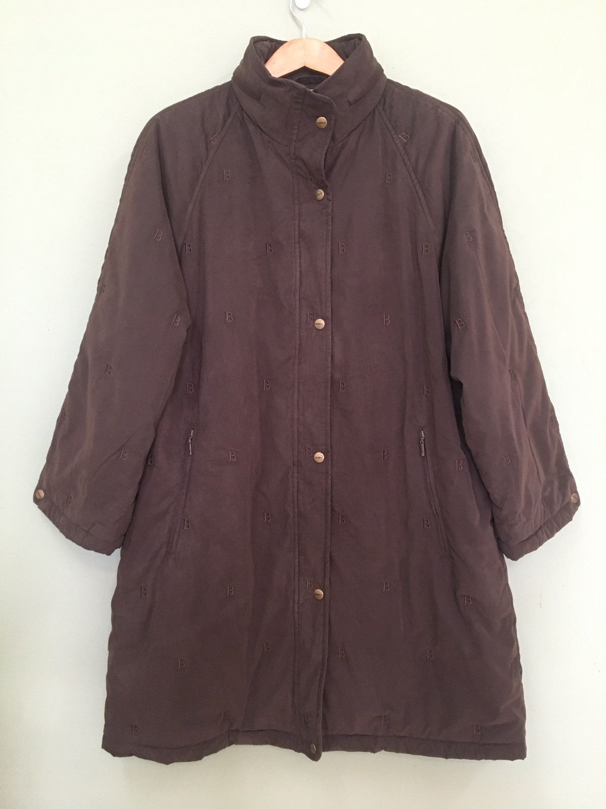 Burberry BURBERRY - JDM EMBROIDERED ALLOVER LOGO PUFFER PARKA HOODIE Size US M / EU 48-50 / 2 - 2 Thumbnail