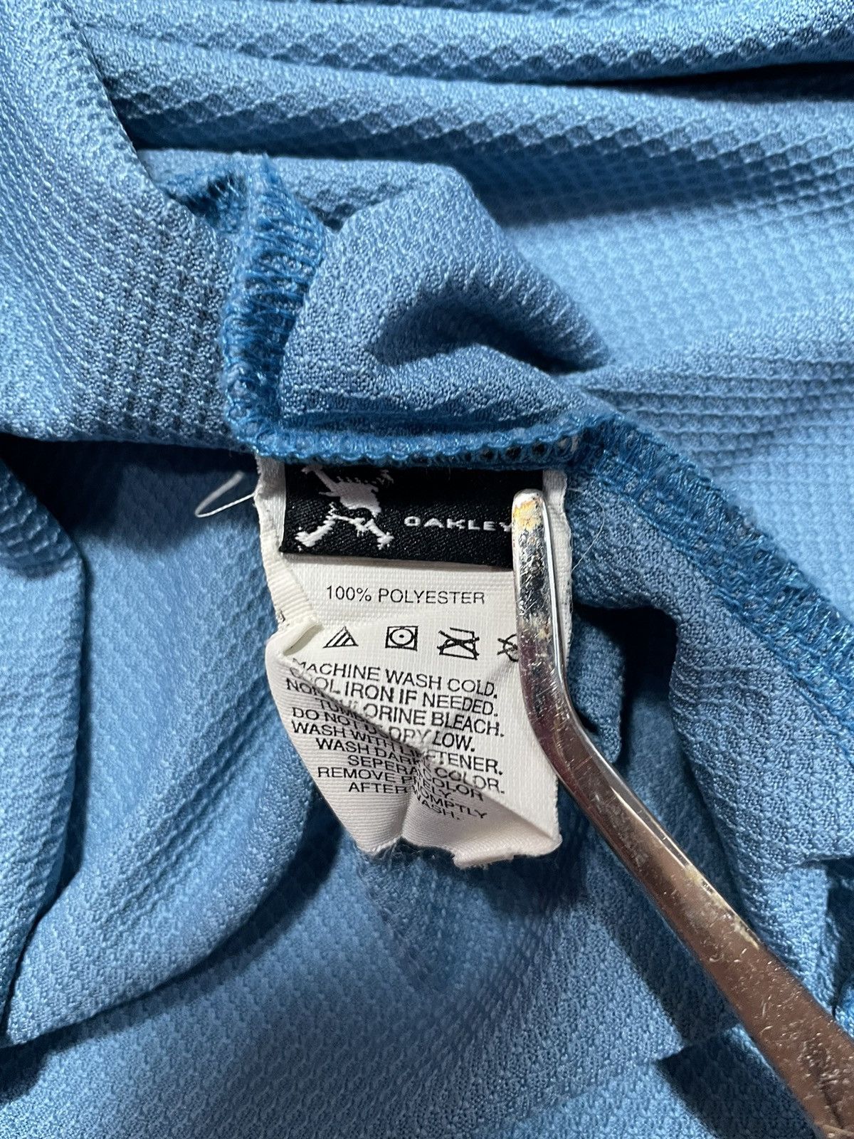 Vintage Vintage Oakley half zipper Polyester jersey embroidery logo Size US L / EU 52-54 / 3 - 8 Thumbnail