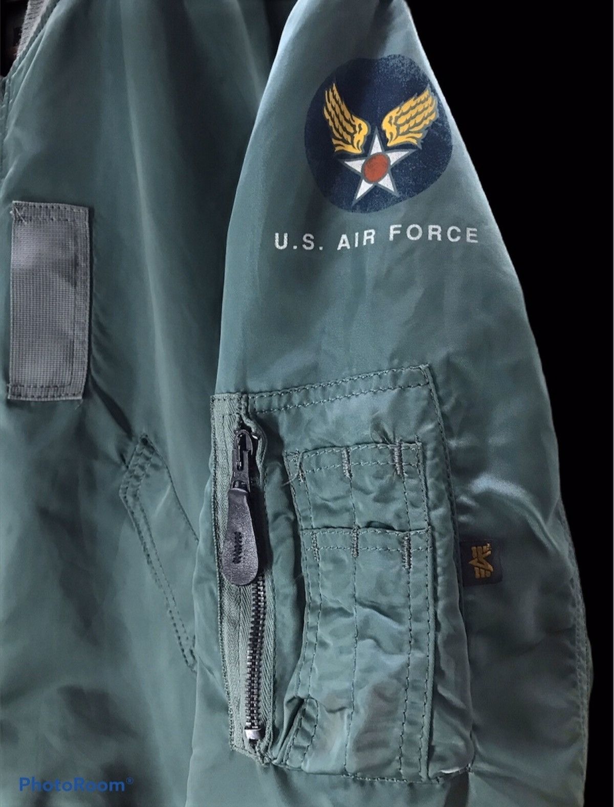 image of Alpha Industries x Buzz Ricksons Vintage Alpha Industrie Ma-1 Us Air Force Bomber Jacket in Green (