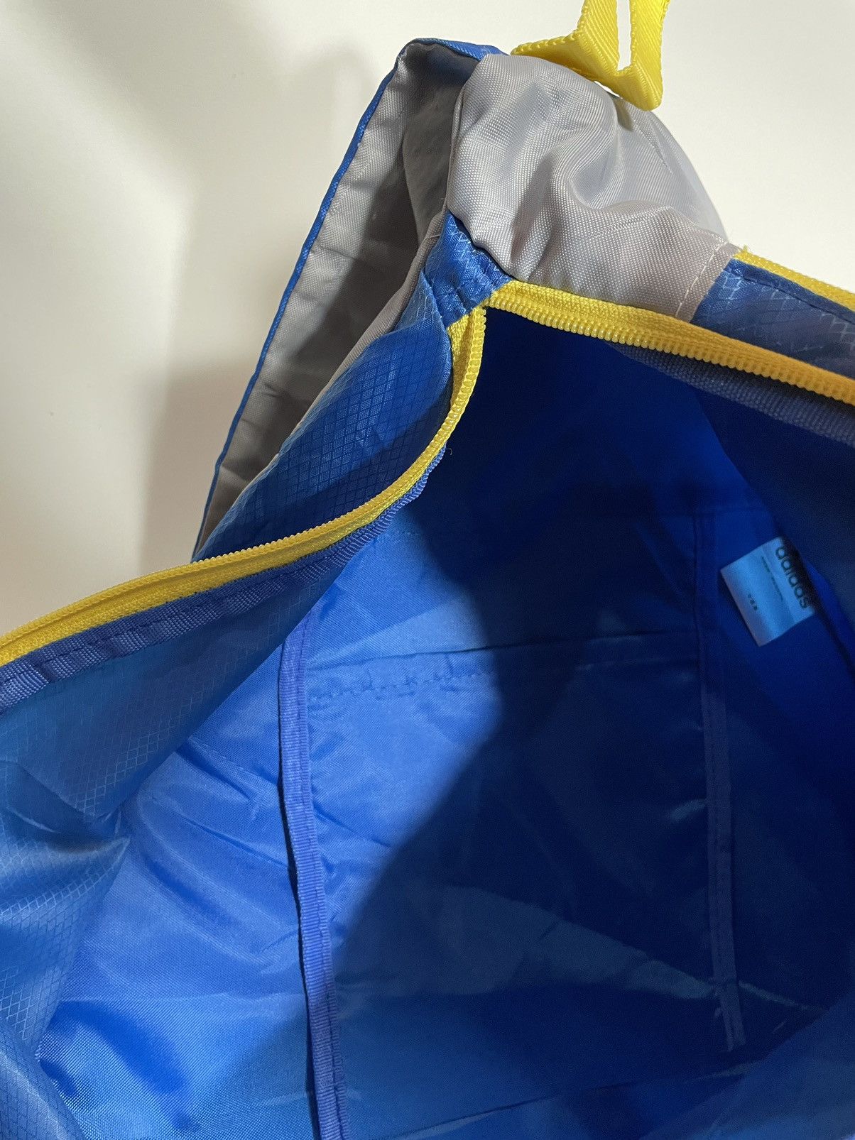 Other Vintage Adidas Crossbody Chest Sling Blue Yellow Boca Junior Size ONE SIZE - 7 Thumbnail