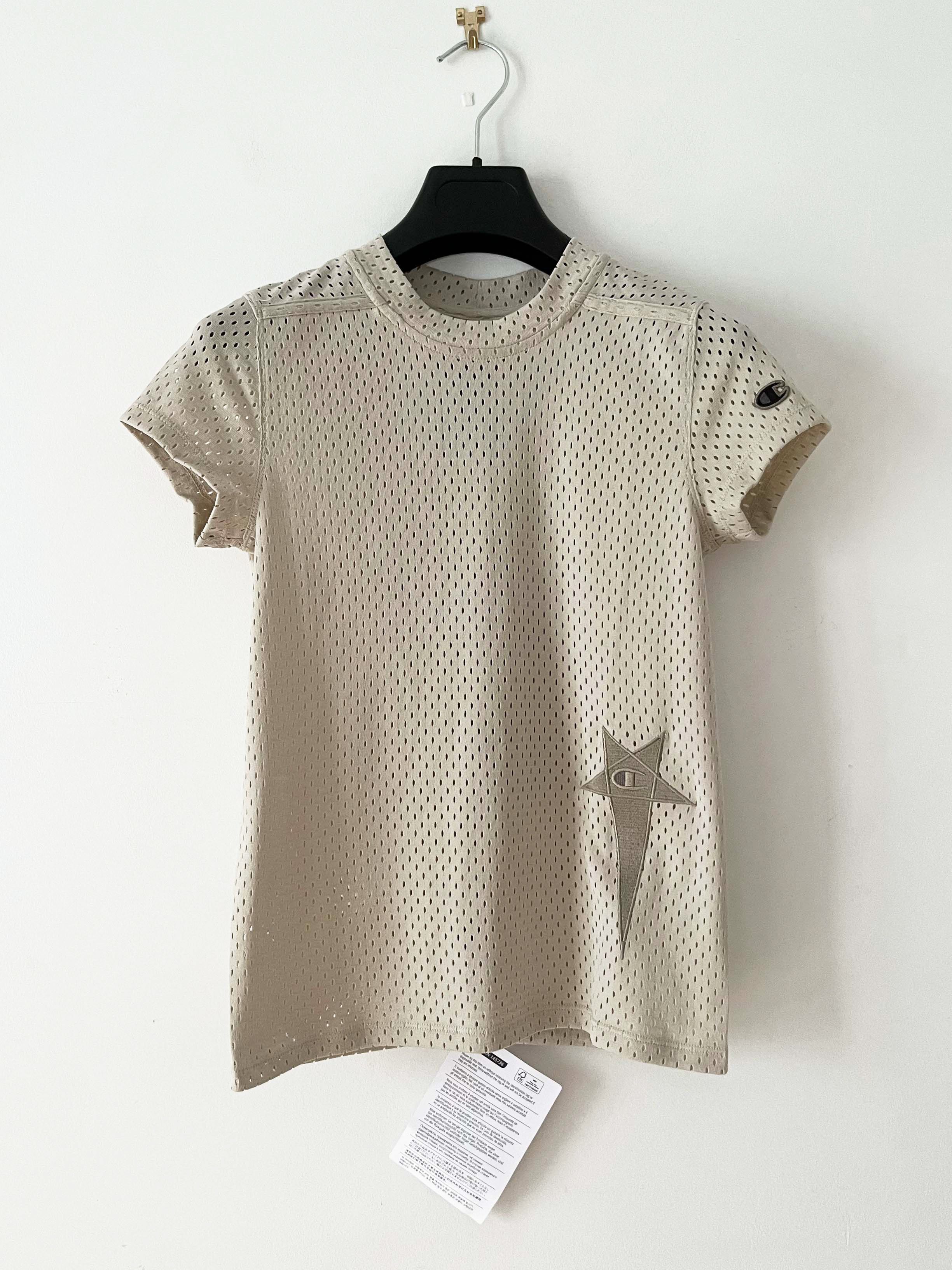image of Champion Womens Mesh Babyfit Tshirt in Beige (Size Small)