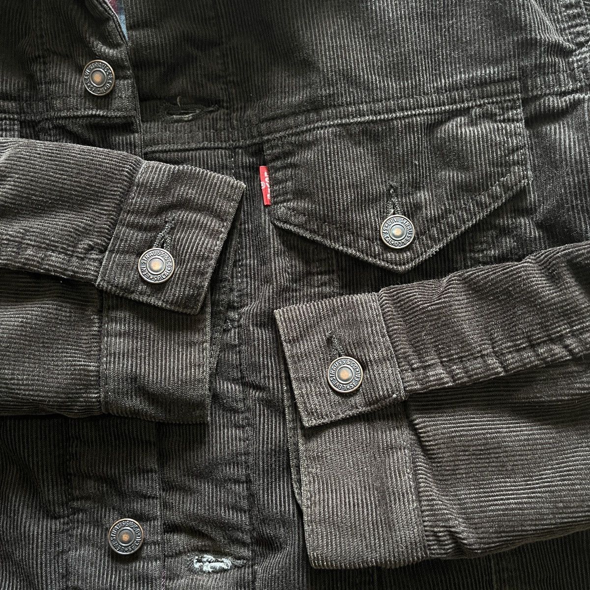 Levi's Levi's Denim Corduroy Trucker Jacket Red Tab Size US L / EU 52-54 / 3 - 7 Thumbnail
