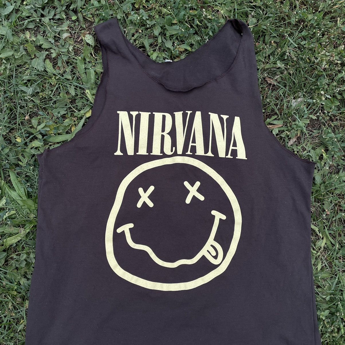 Band Tees Vintage Y2K Nirvana Skulls Dead Face Band Rock Streetwear Size US L / EU 52-54 / 3 - 4 Thumbnail
