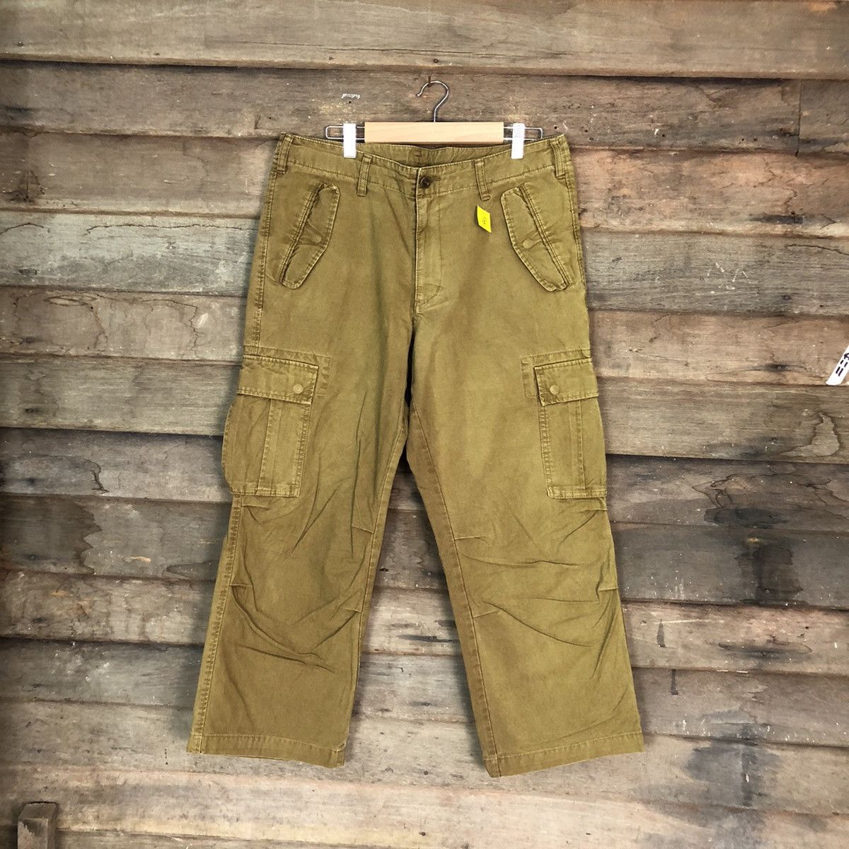 Japanese Brand DL Uniqlo Mustard Brown Cargo Multipocket Pants #1893 Size US 33 - 1 Thumbnail