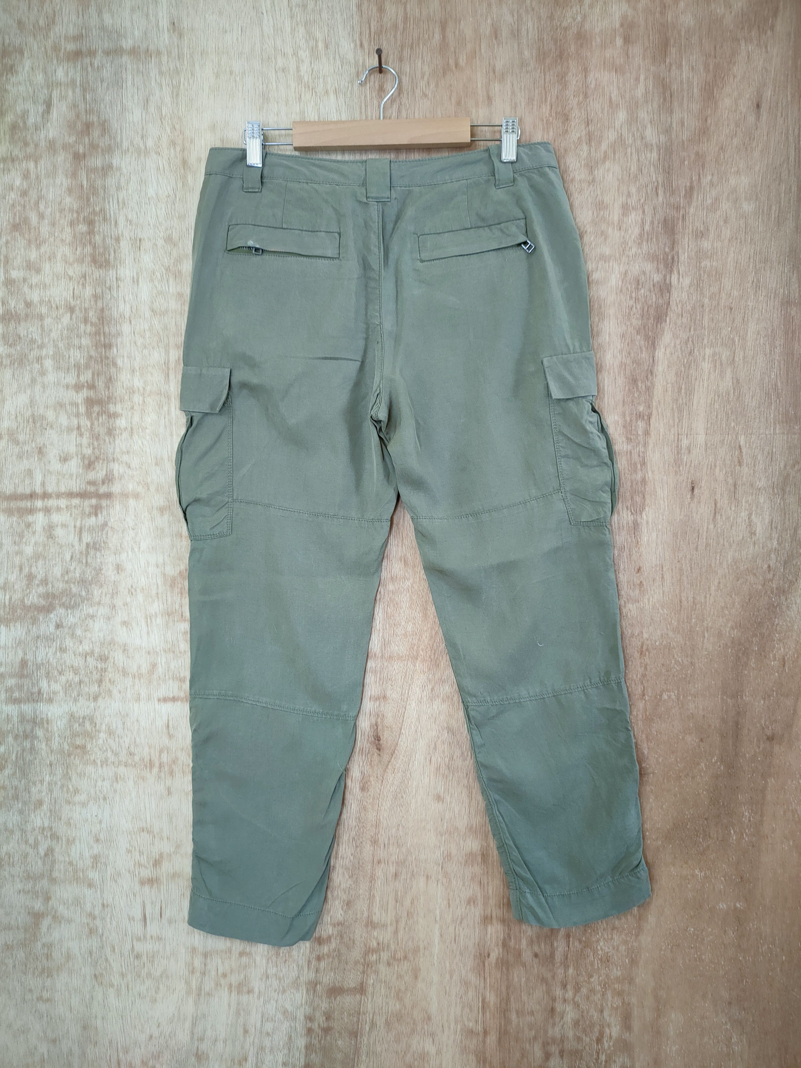 Gap Gap multi pocket utility vintage cargo pants #46-615 Size US 31 - 5 Thumbnail