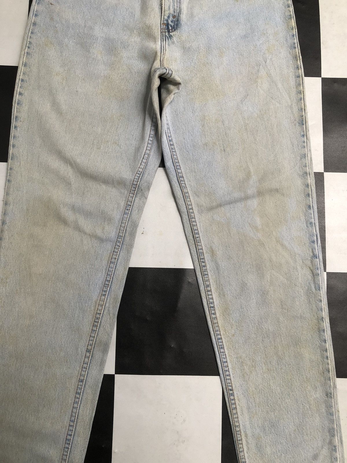 Jean × Levi's × Vintage Vintage 90s Levis 512 Slim Fit Tapered Leg Jean L49 Size US 30 / EU 46 - 8 Thumbnail