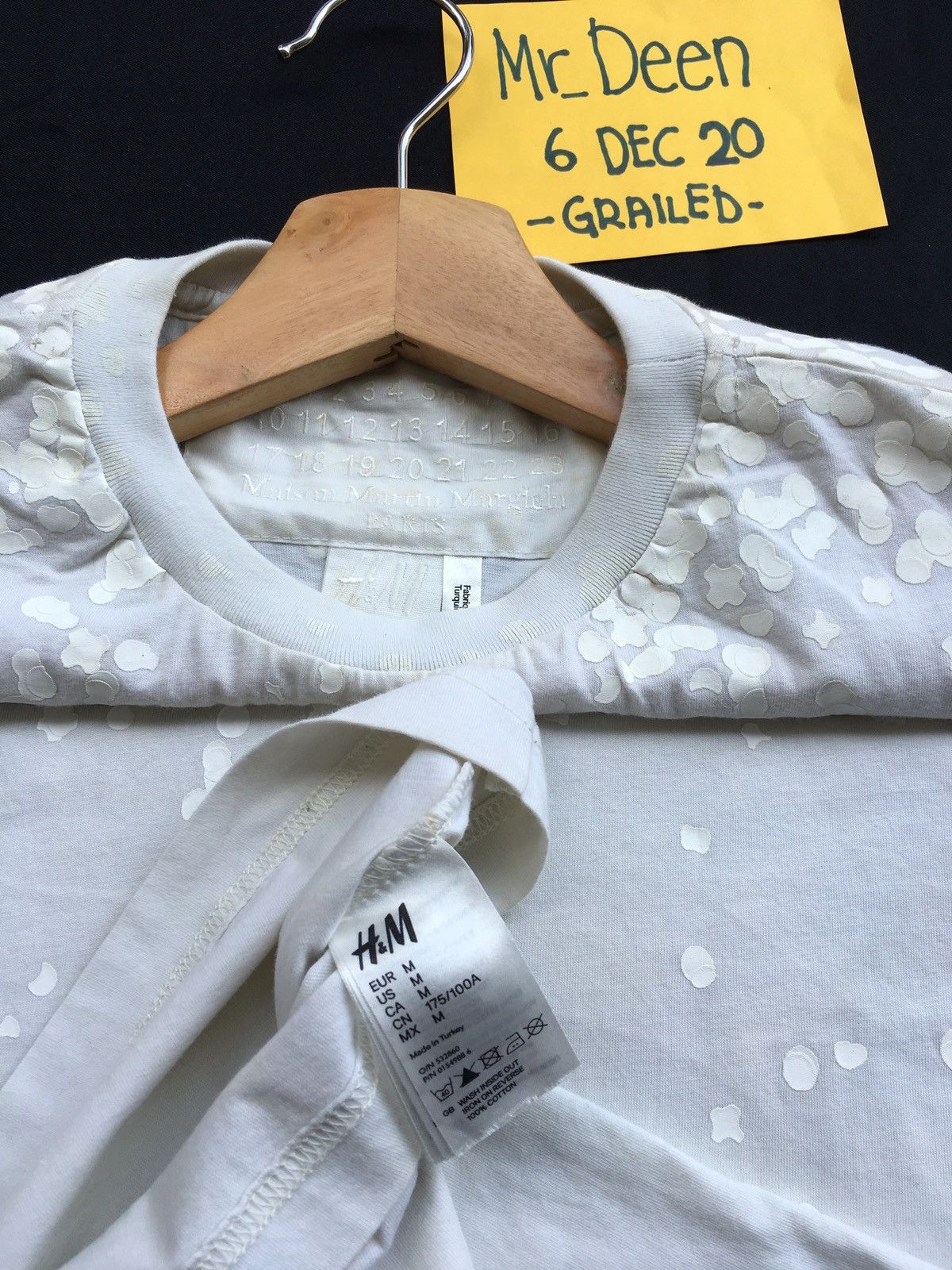 H&M × Maison Margiela Rare Maison Margiela x H&M Dots Print T shirt Size US S / EU 44-46 / 1 - 7 Thumbnail