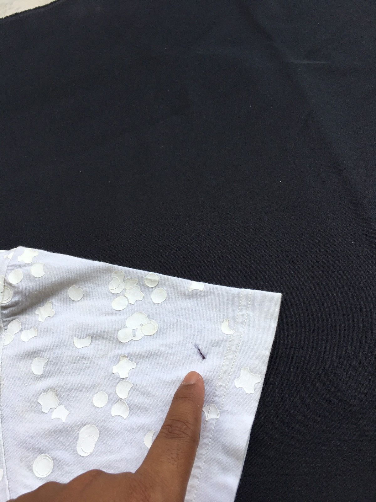 H&M × Maison Margiela Rare Maison Margiela x H&M Dots Print T shirt Size US S / EU 44-46 / 1 - 10 Thumbnail