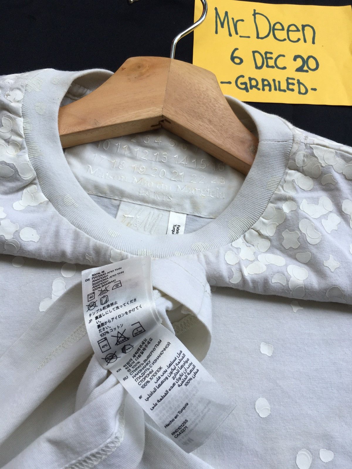 H&M × Maison Margiela Rare Maison Margiela x H&M Dots Print T shirt Size US S / EU 44-46 / 1 - 8 Thumbnail
